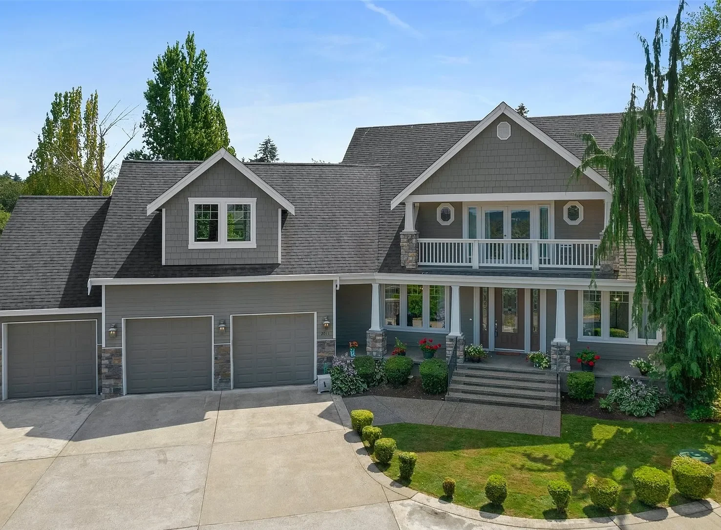 2011 88th Ave W University Place, WA 98466
