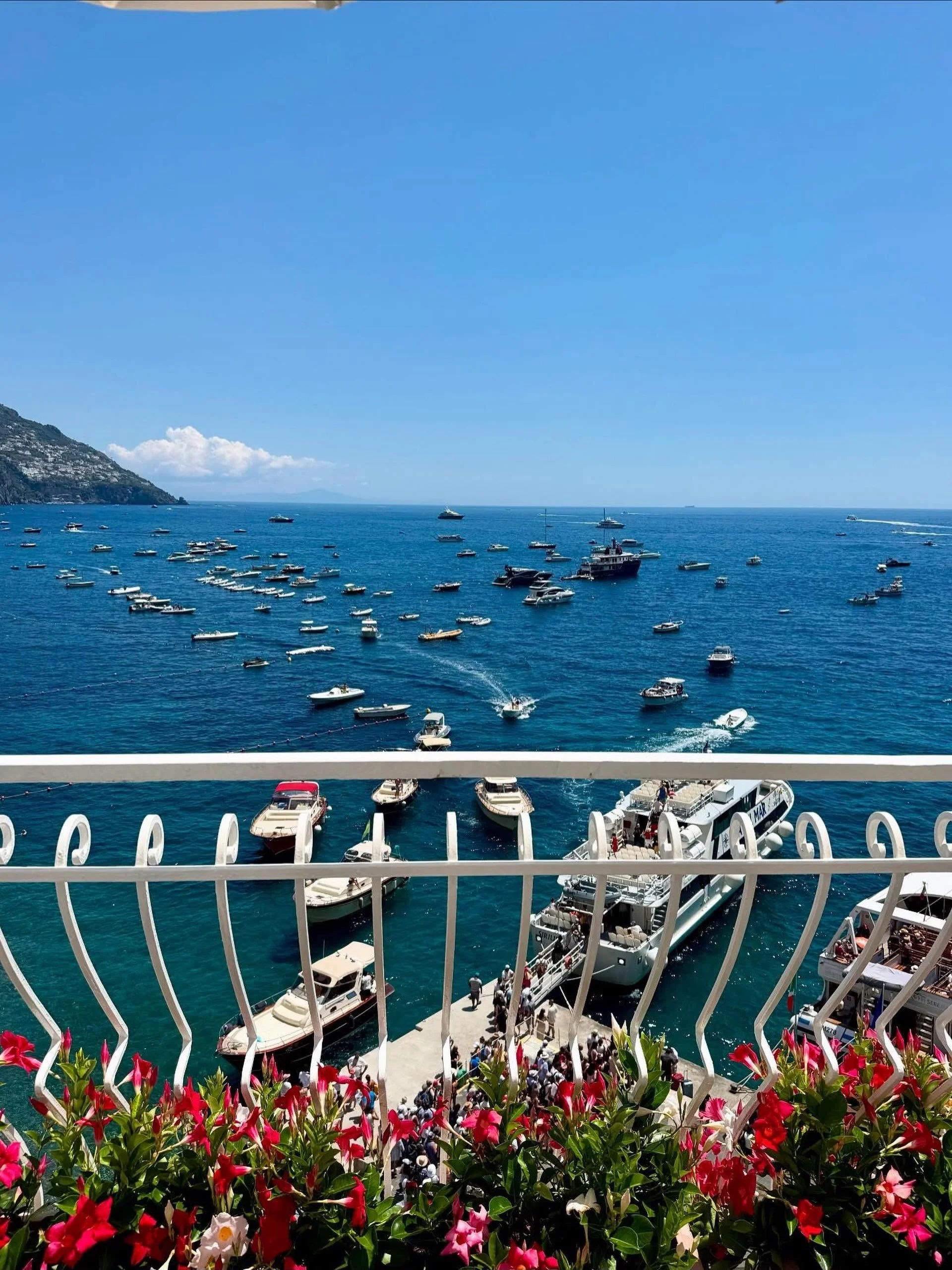 12 months ago today, I was in beautiful Positano, staying at the gorgeous Covo dei Saraceni. It was an absolute highlight of our 3 week Italian holiday.

With its stunning waterfront location, breathtaking views, and easy access to incredible restaur