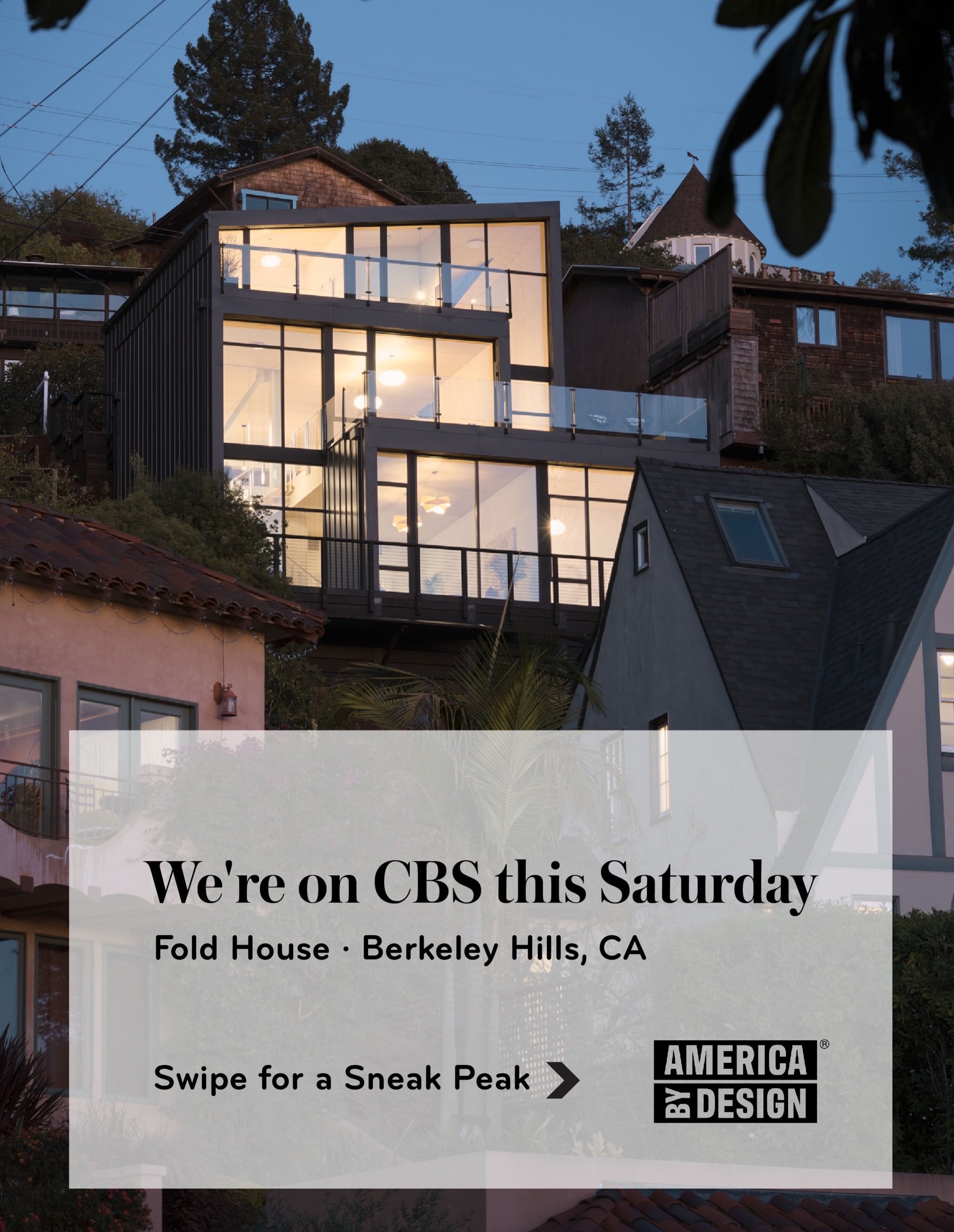 Every fold in this house means something.
The volumes enterwine as they step down the hillside. The roofline bends at a diagonal and peels upward to catch eastern and southern light. The stair unfolds in glass, steel and wood as a floating sculpture 