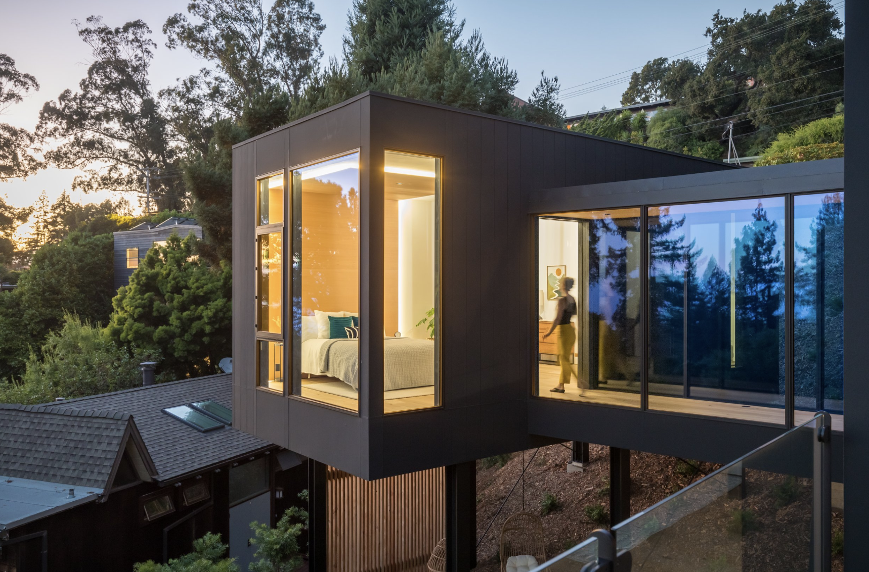 An image of the Cultural Center.