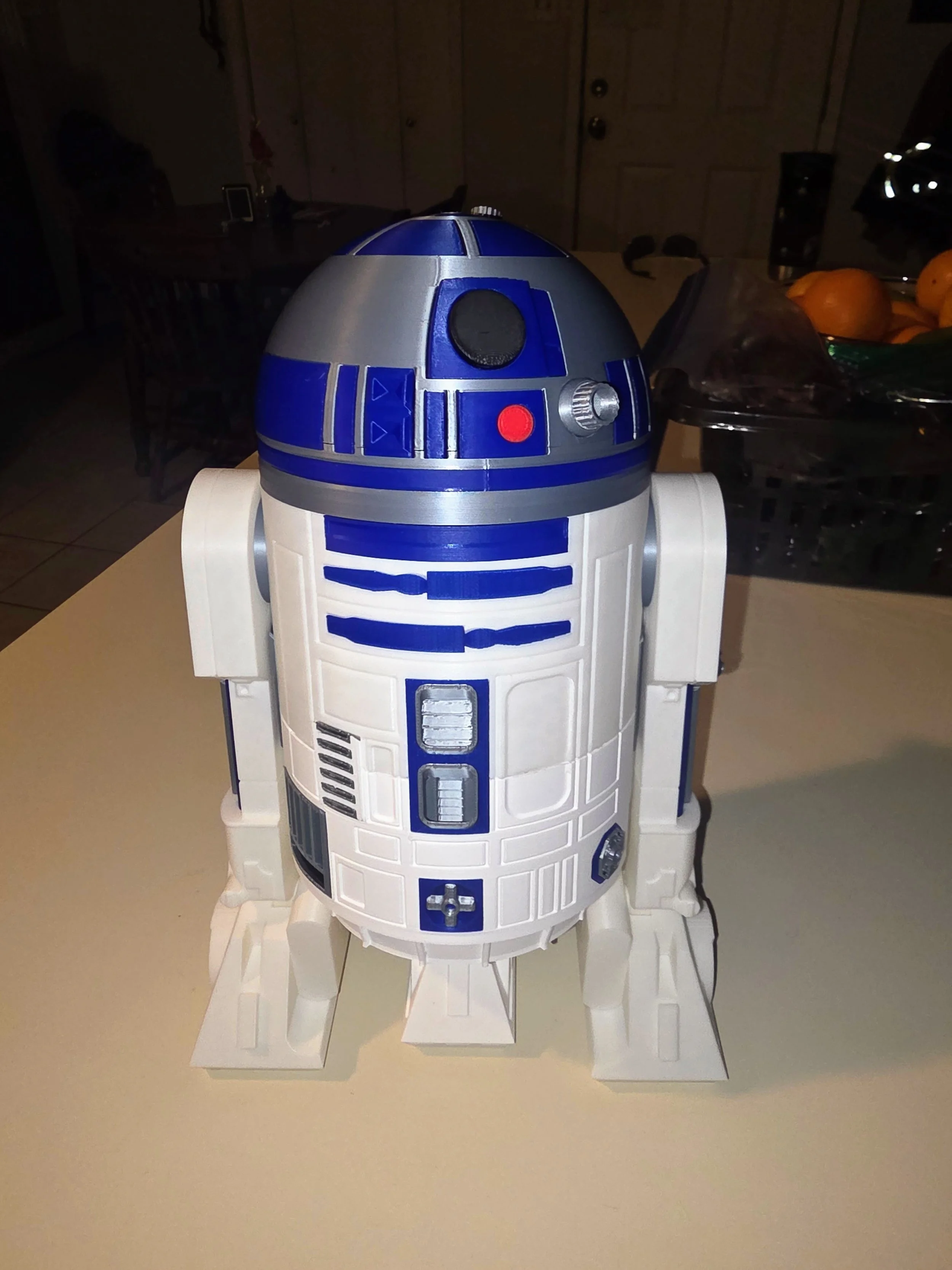 R2D2