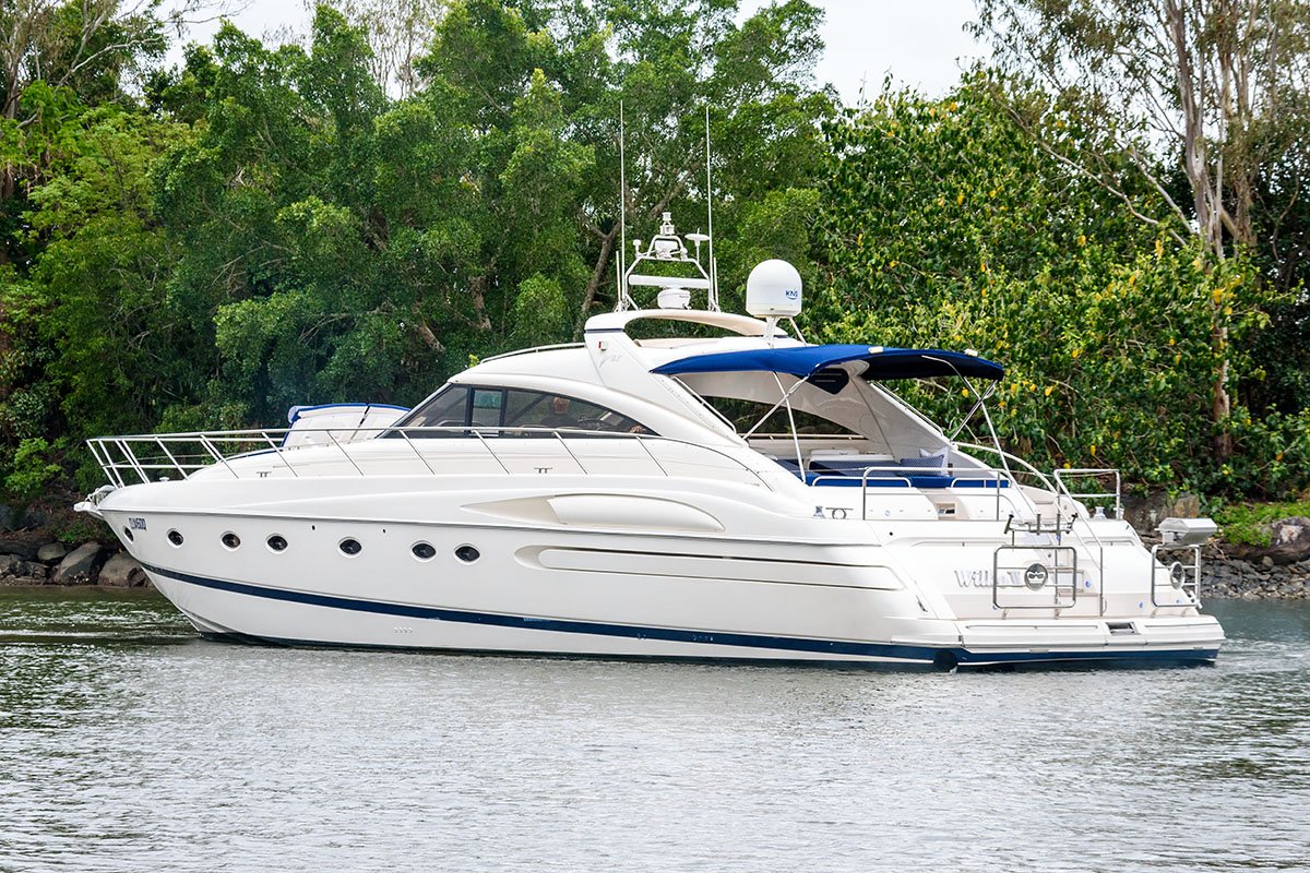 2004_Princess_Yachts_V65_3202.jpg