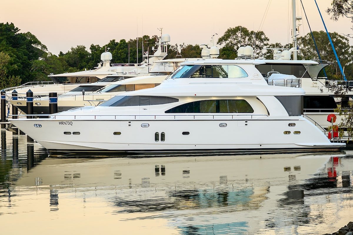 2009_Horizon_Yacht_E73_4749.jpg