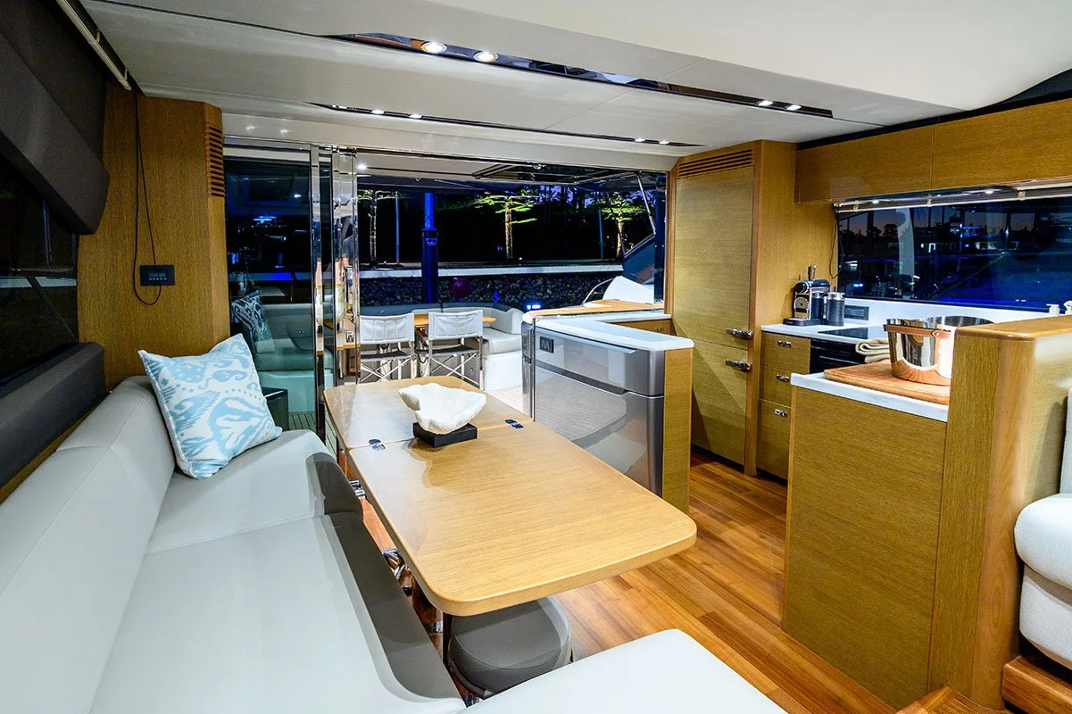 Princess_Yachts_V65_SOLIS_5549.jpg