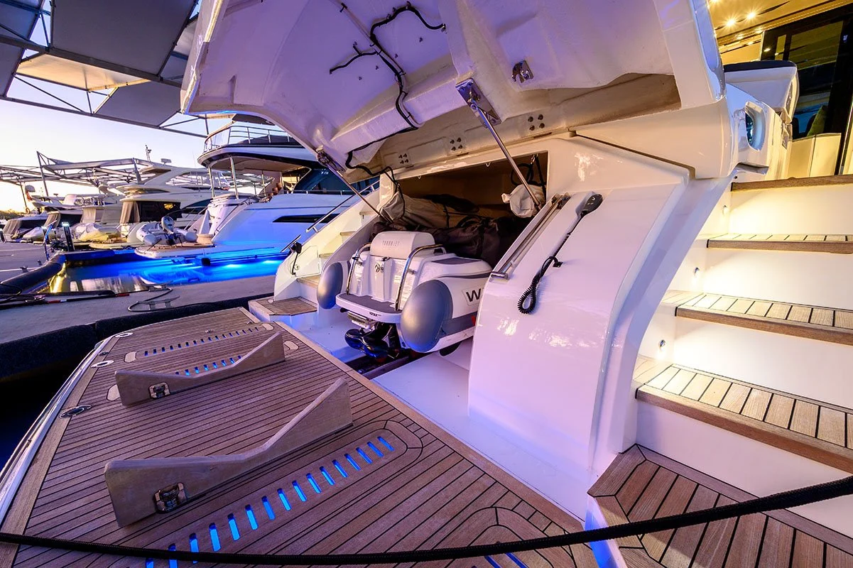 Princess_Yachts_V65_SOLIS_5509.jpg