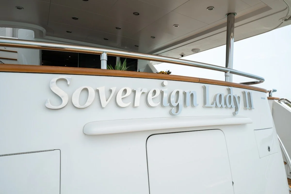 Sovereign_Lady_II_07397.jpg