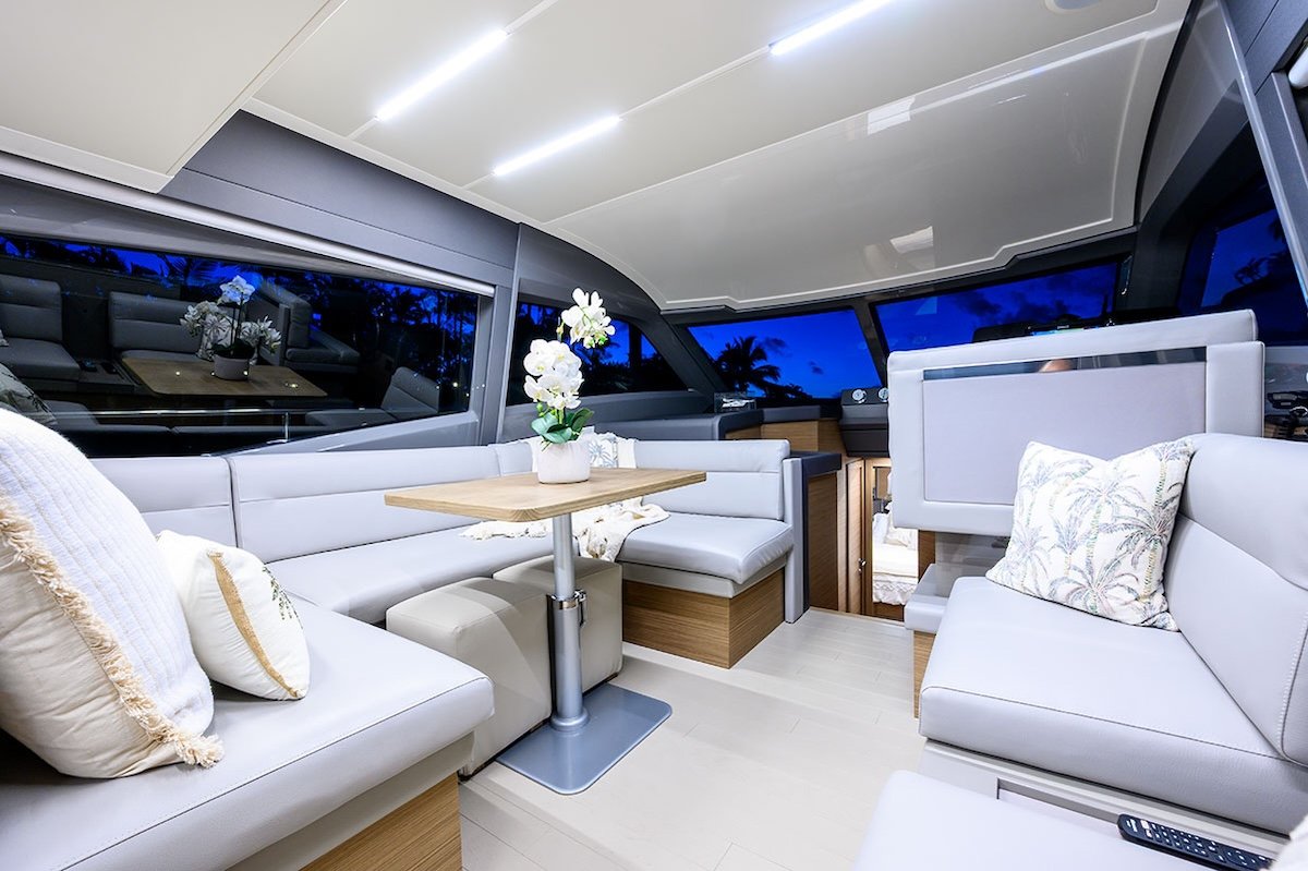 2018_Ferretti_450_9999.jpg