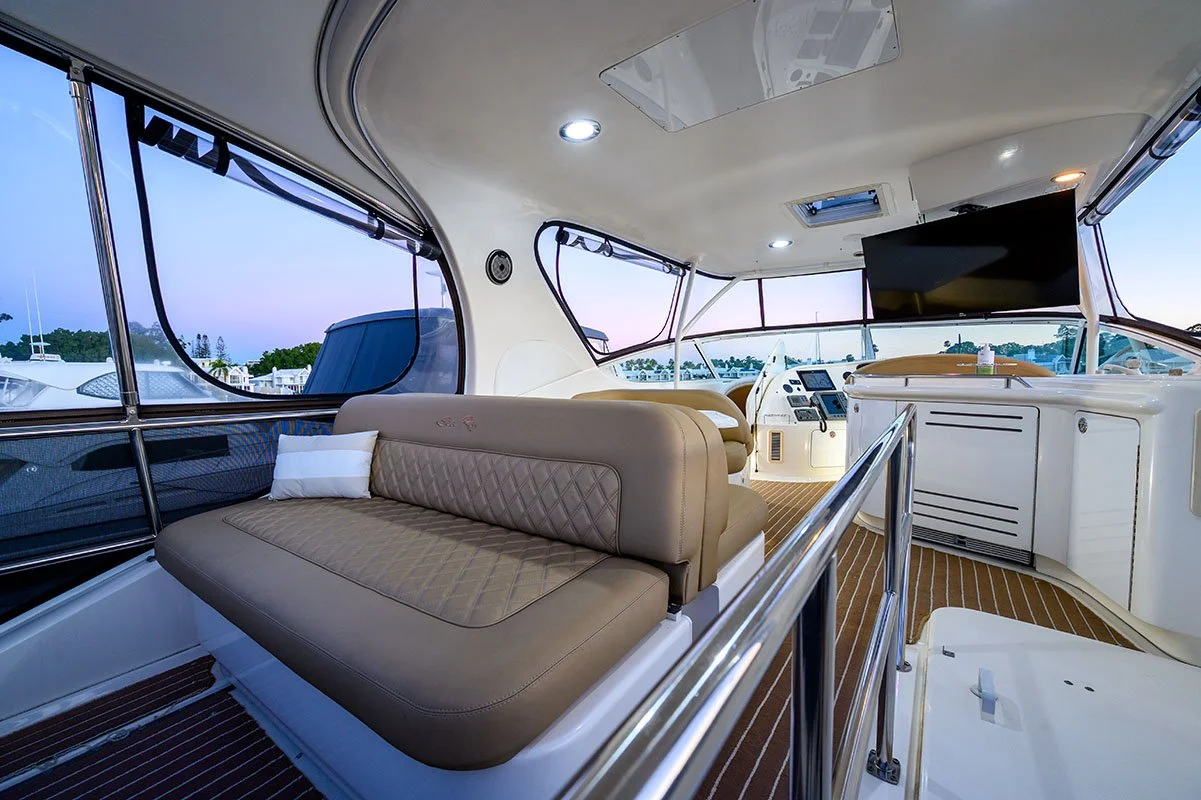 2002 Sea Ray 540 Cockpit_1303.jpg