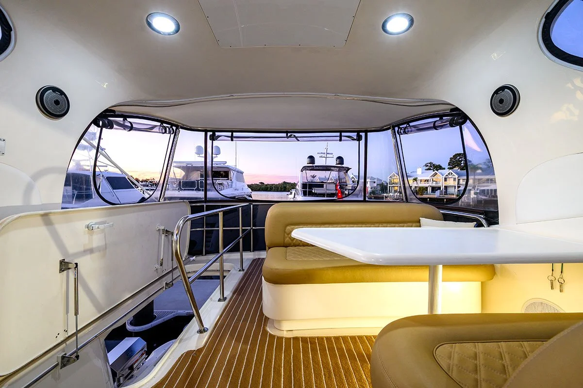 2002 Sea Ray 540 Cockpit_1311.jpg