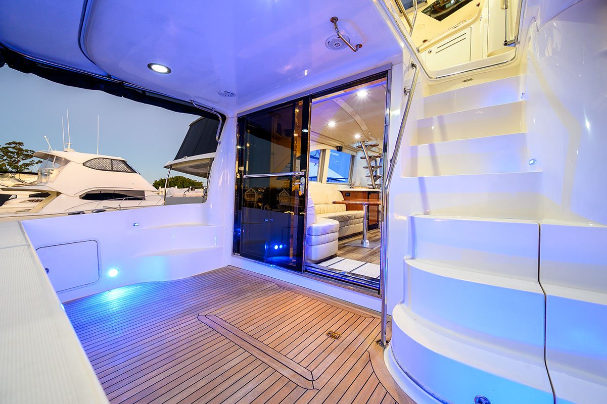 2002 Sea Ray 540 Cockpit_1322.jpg