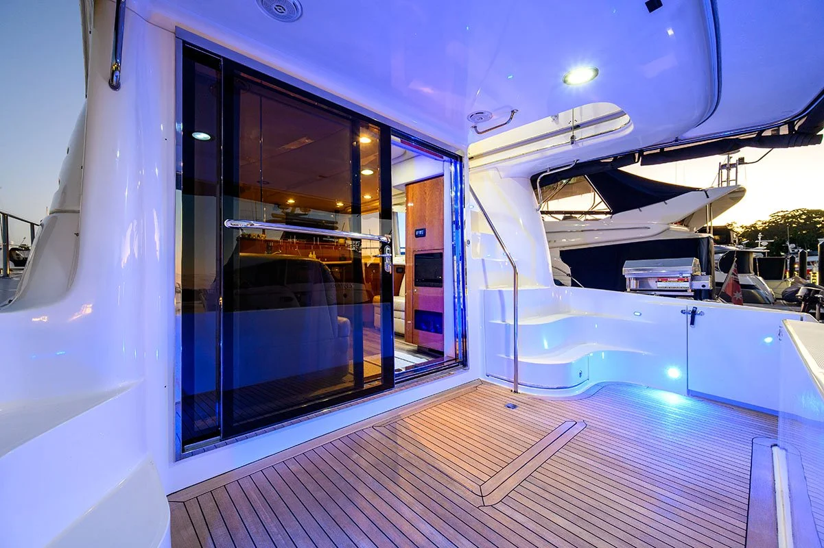 2002 Sea Ray 540 Cockpit_1325.jpg