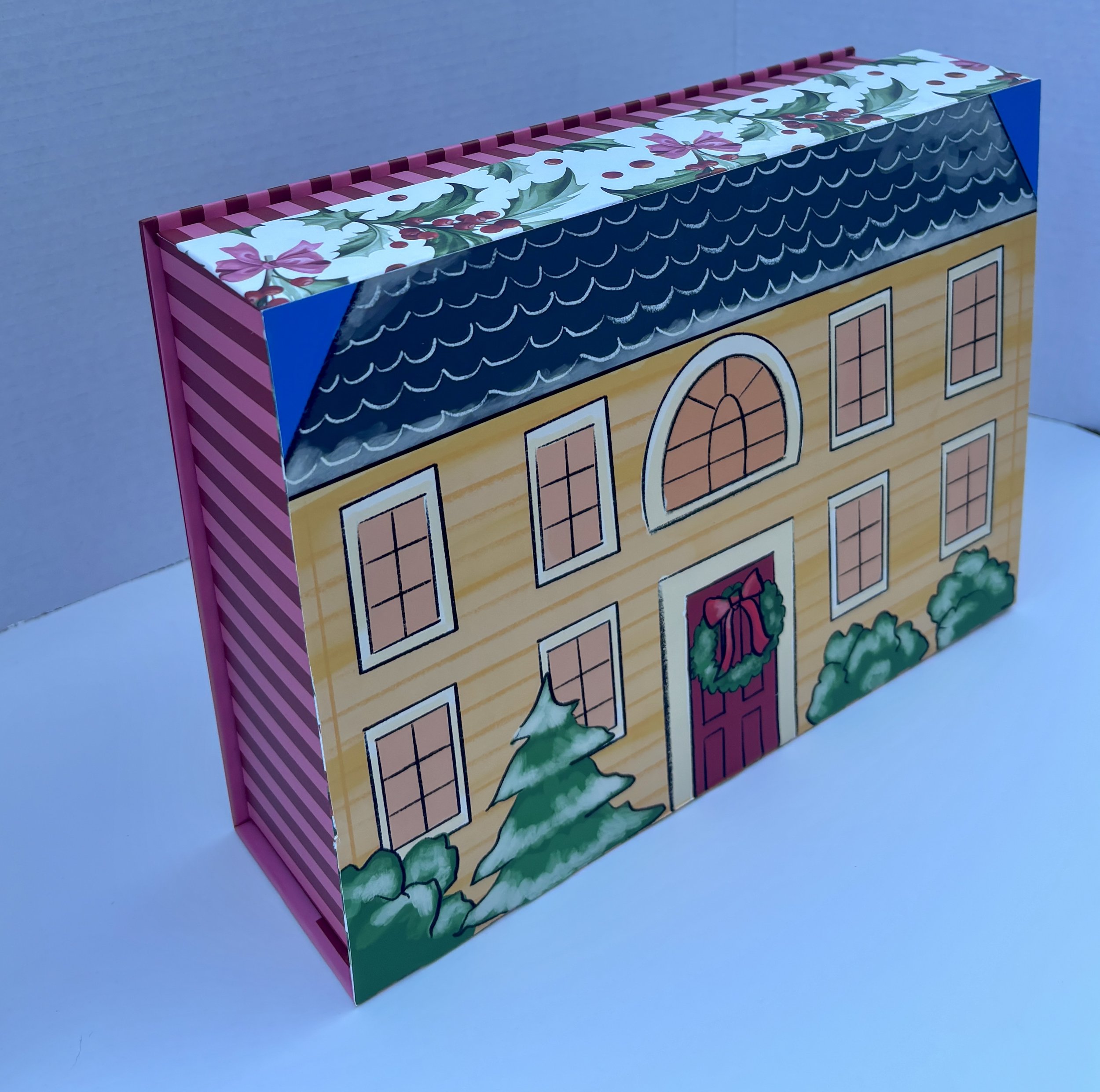  "Advent Calendar Packaging Design" (click here to view full in 'projects' page)   
Medium: Adobe Illustrator and Procreate 