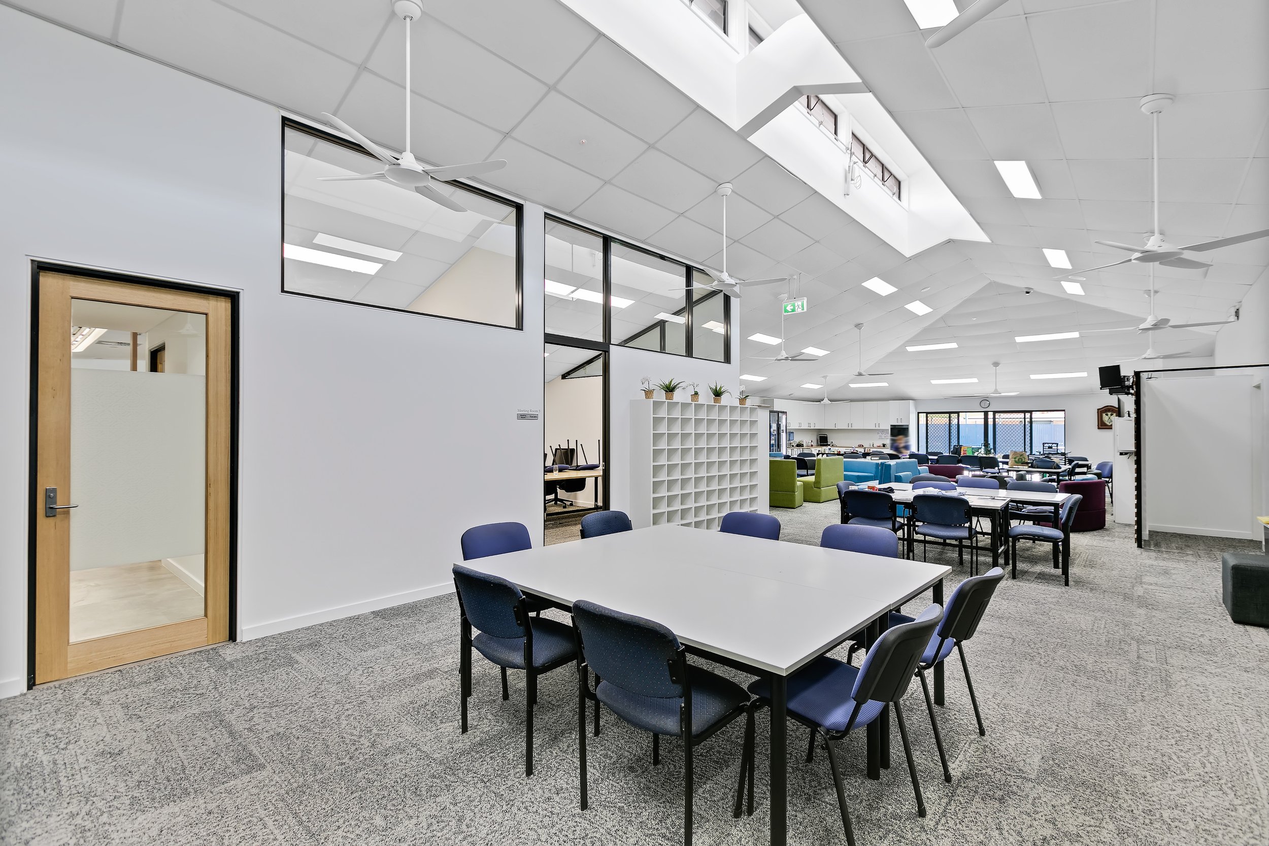 100 McKean St_0026.jpg