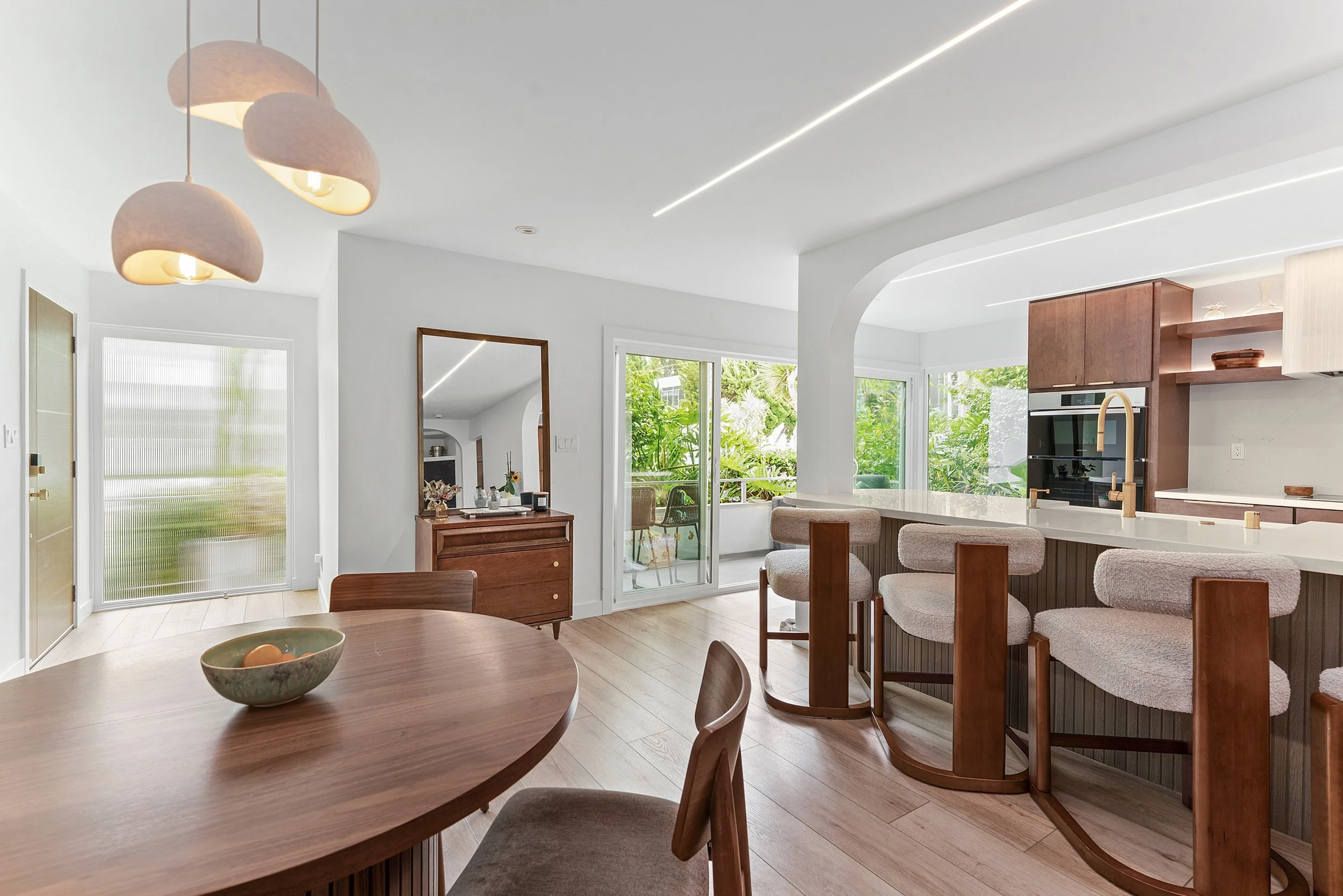 dining-room-shell-pendants-walnut-table-la-jolla-the-designers-firm.jpg