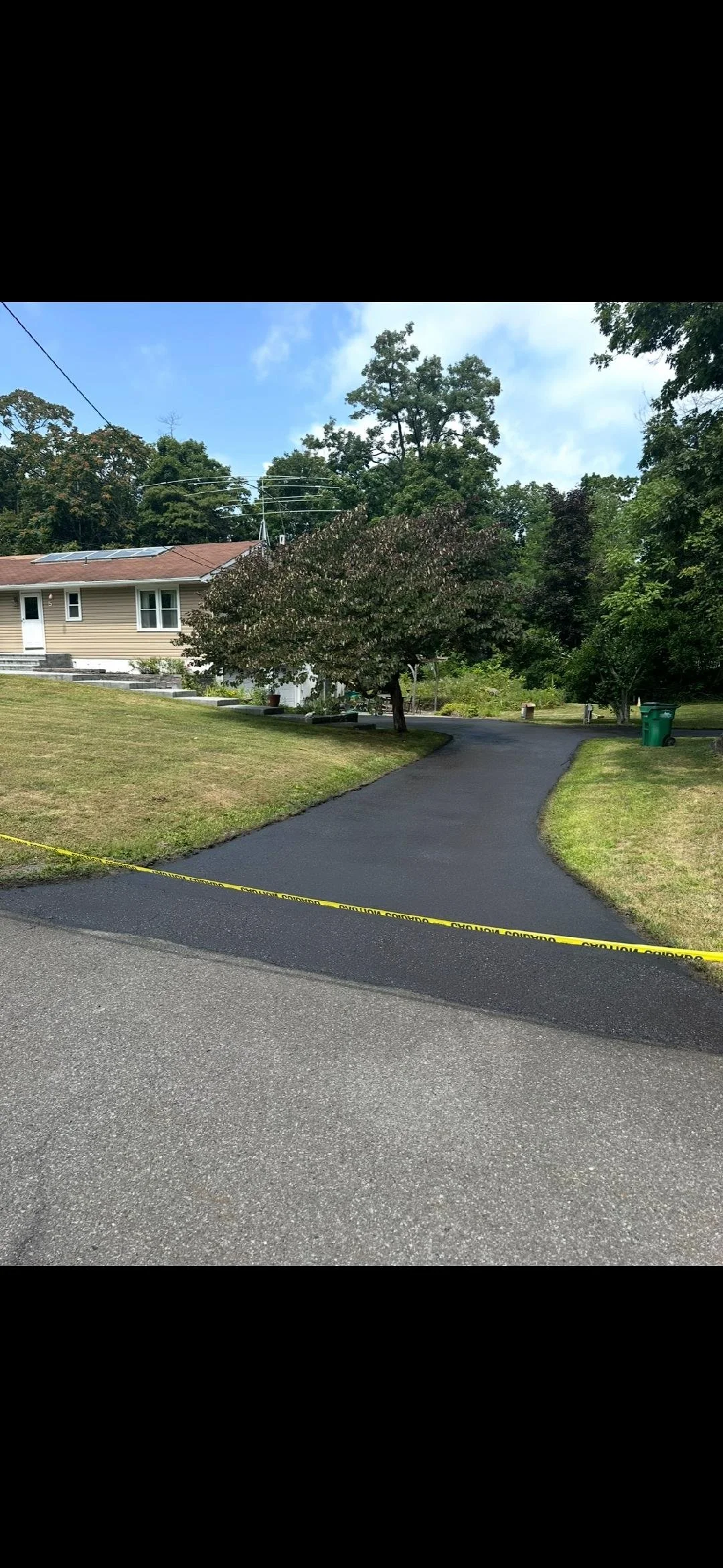 Professional sealcoating results in Gardiner NY smooth black finish