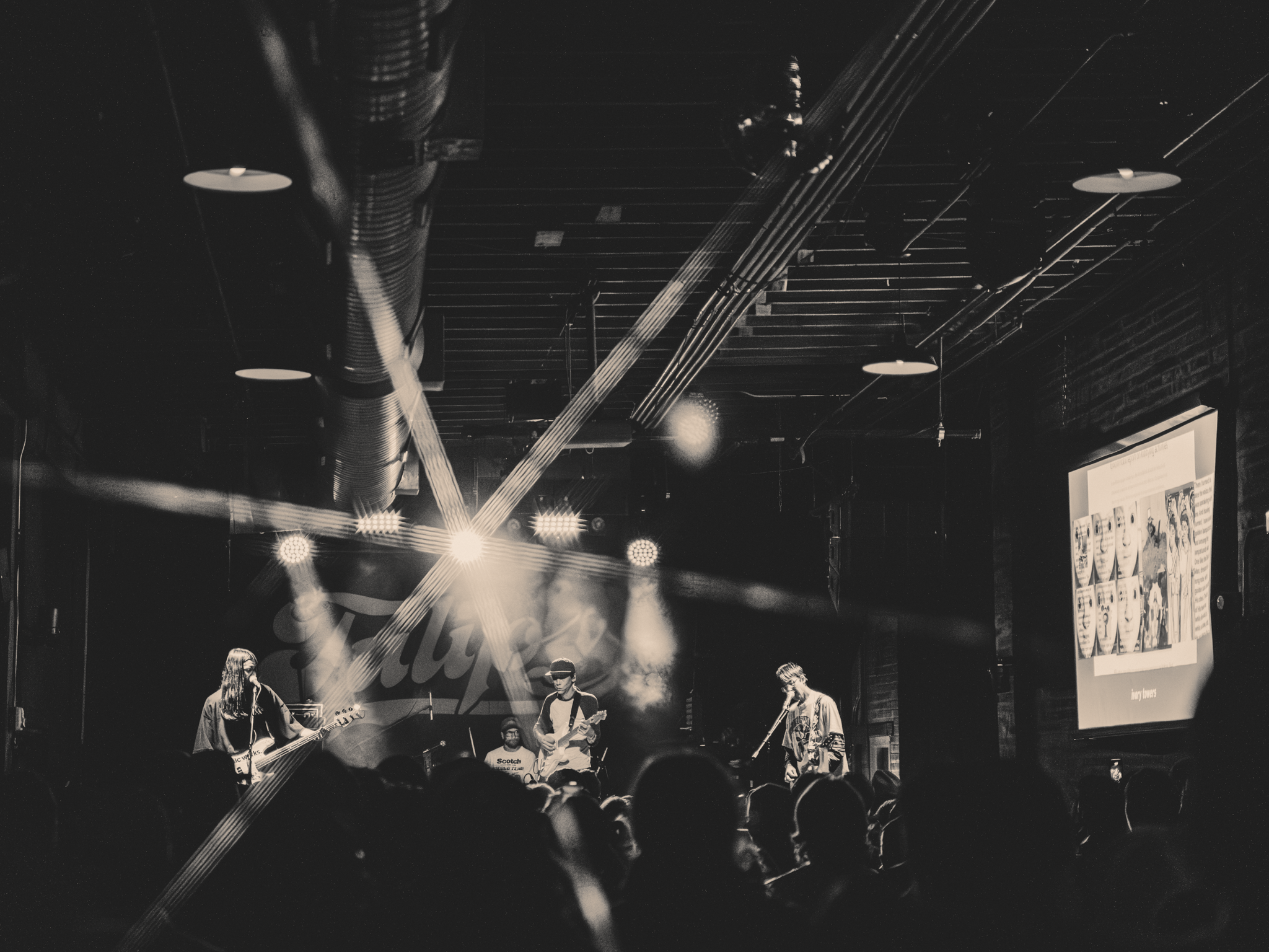 EchoMag.DIIV5.6(@cherryymacc)REDUCEDSIZE-2.png