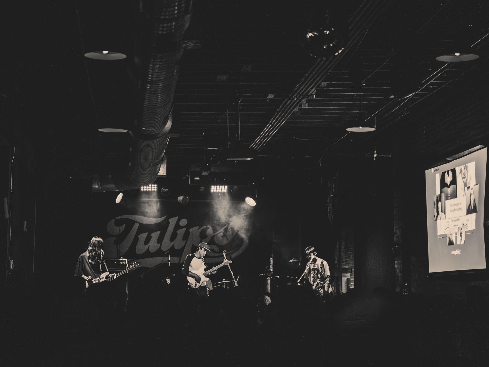 EchoMag.DIIV5.6(@cherryymacc)REDUCEDSIZE-1.png