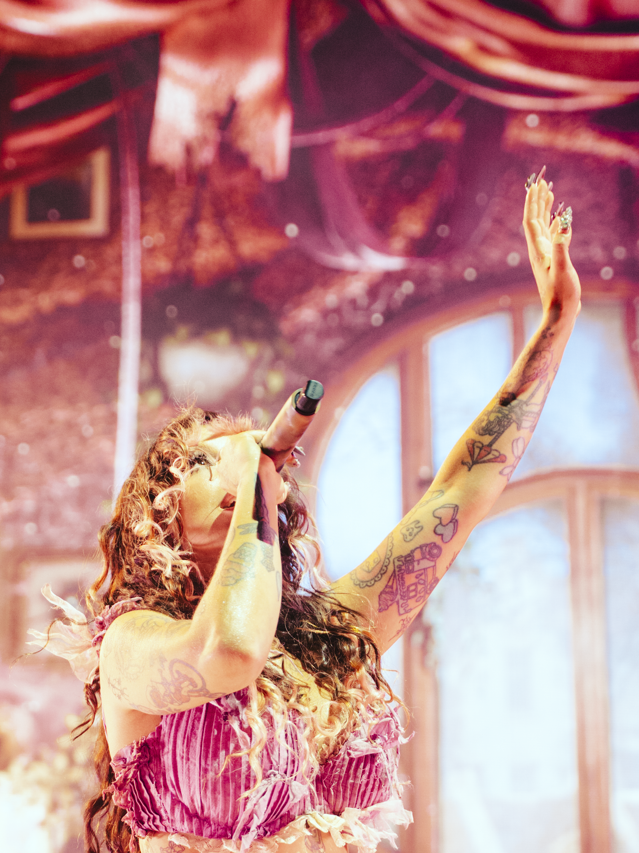 MelanieMartinez7.27(@cherryymacc)-14.png