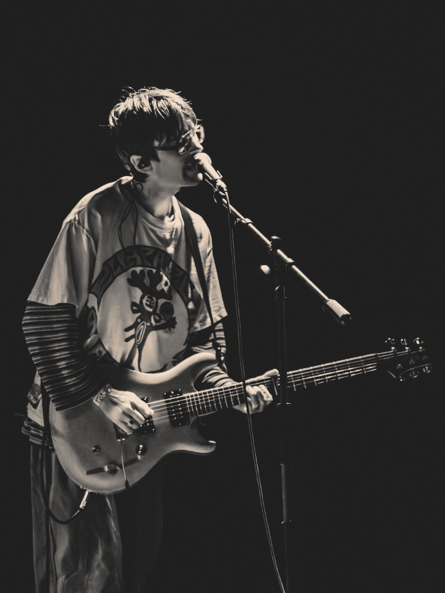 EchoMag.DIIV5.6(@cherryymacc)REDUCEDSIZE-4.png