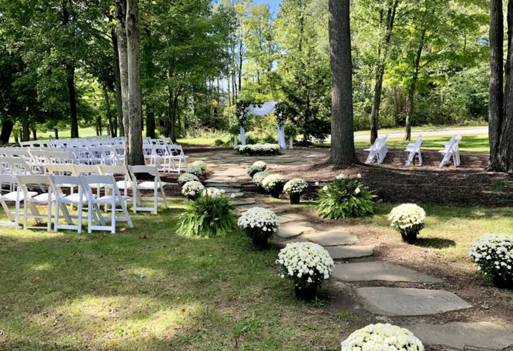 One time special event sprays for a graduation party, family reunion, holiday party, or wedding