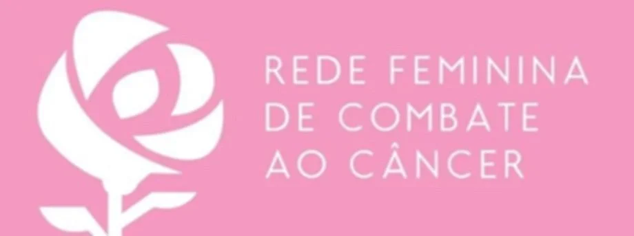 Pink background with white stylized rose and text in Portuguese that translates to 'Female Network for Cancer Prevention'.