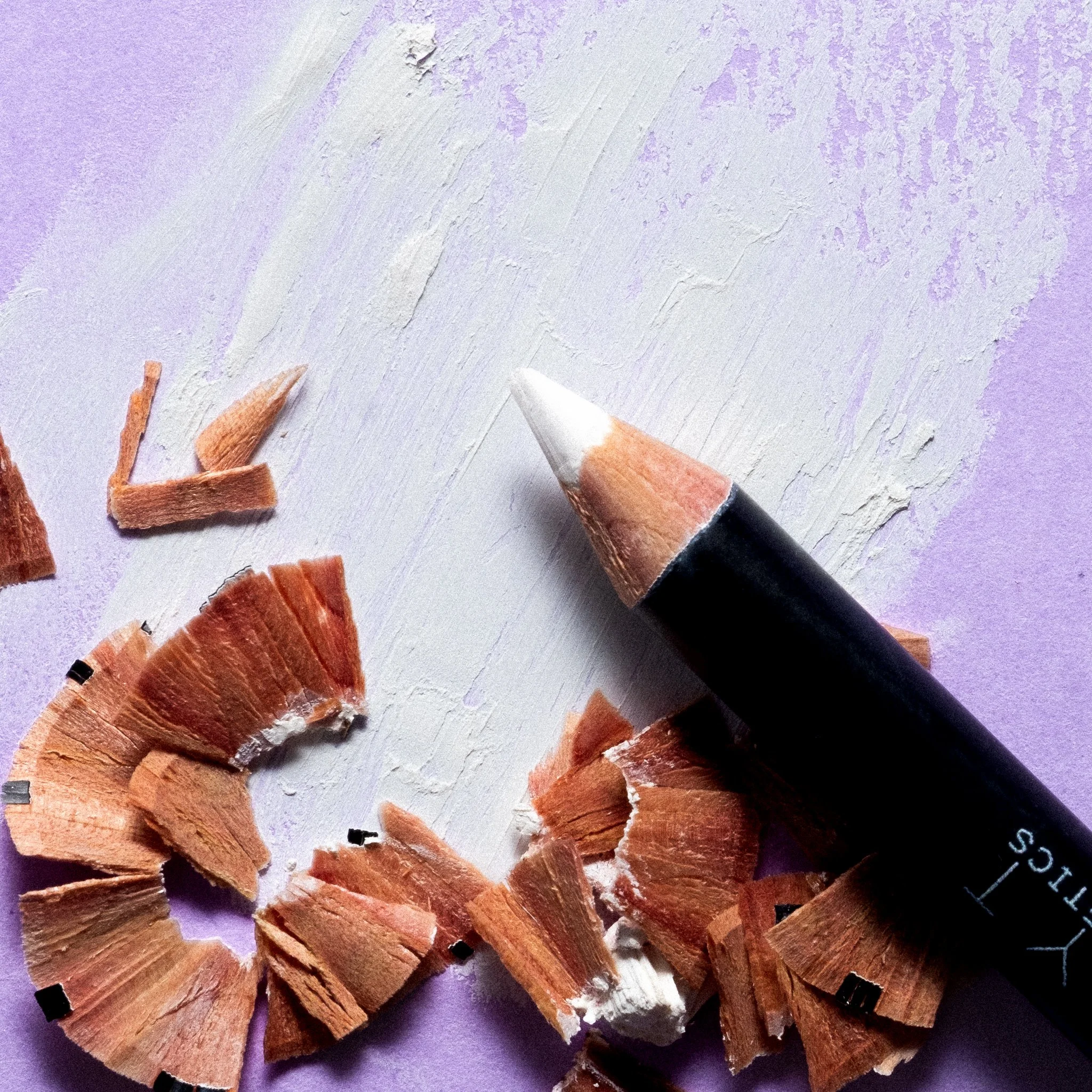 EYE PENCIL FROST BITE_J201-3.jpg