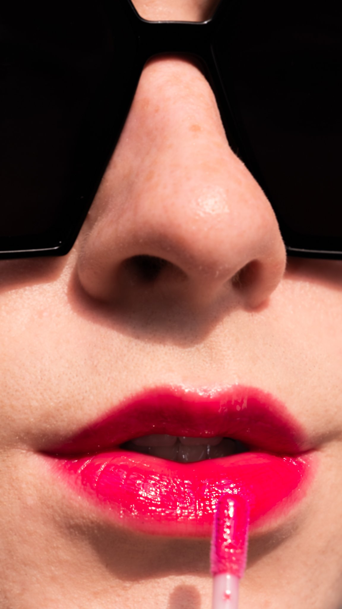LIPGLOSS_STORY_2-1.jpg