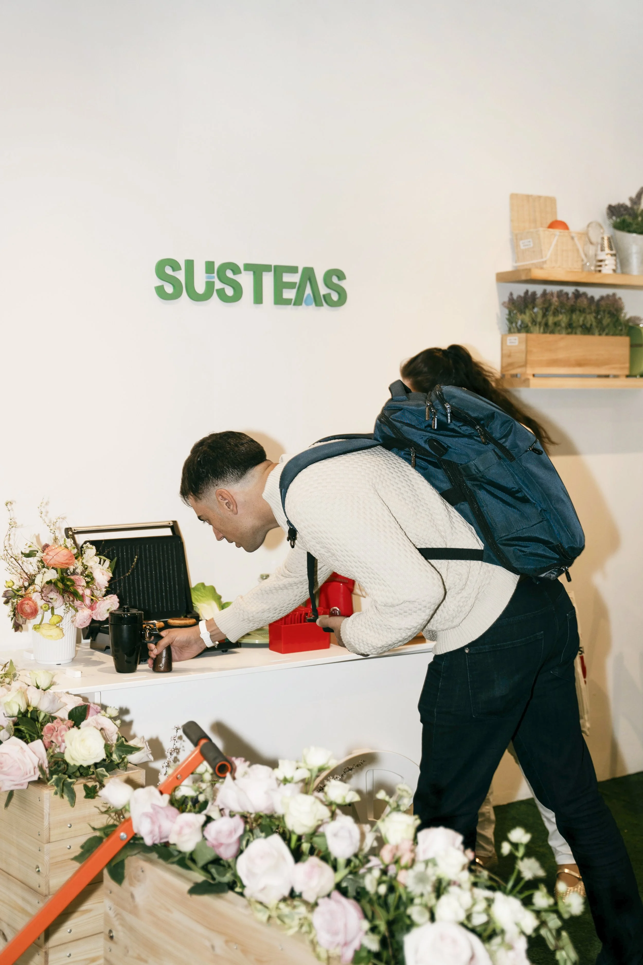 KOL checking out the griller products from Susteas at TikTok Super Wish Season pop-up event by experiential production agency ANG Concept.