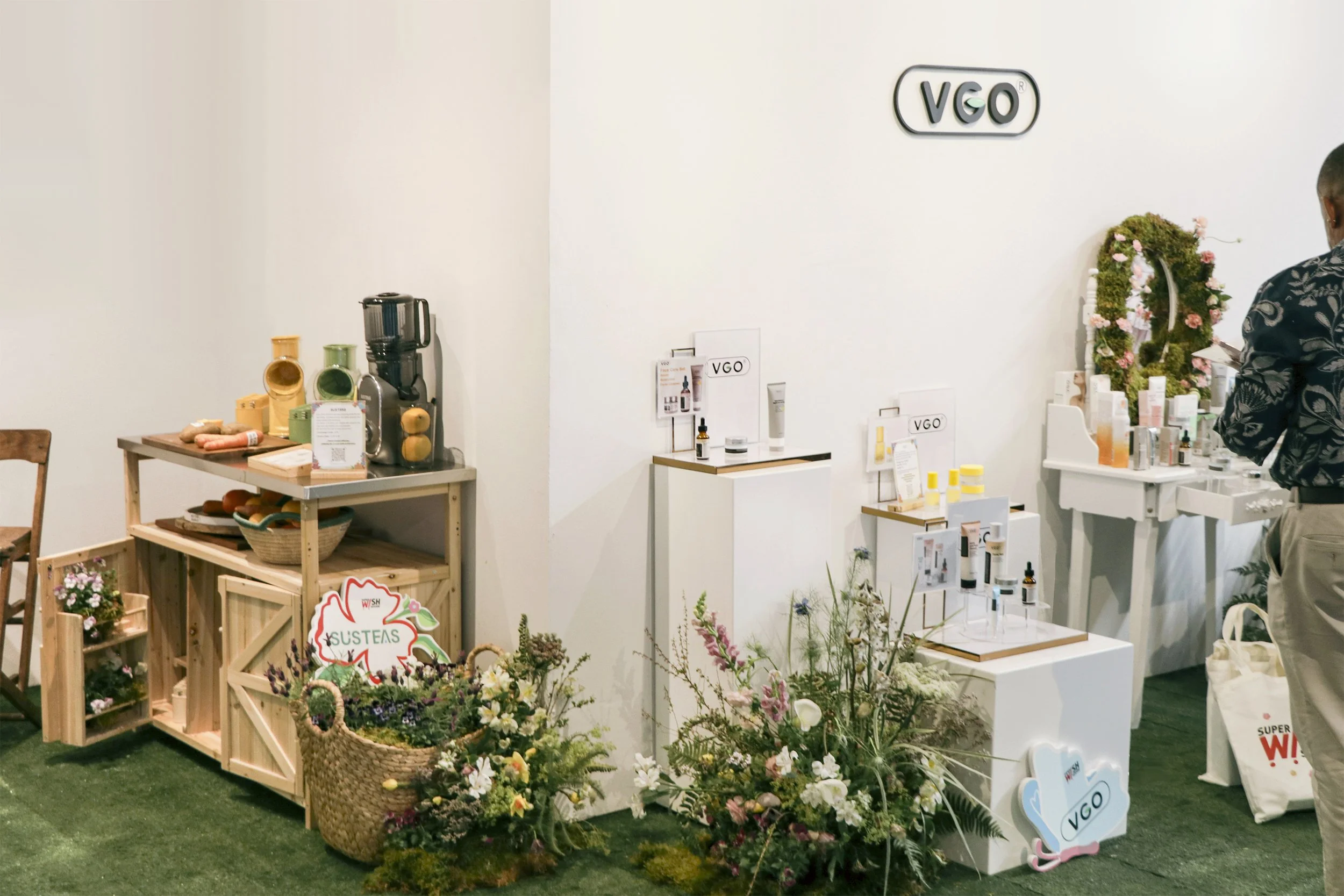 Brand booth detail shots of Vgo Beauty and Susteas from the TikTok Super Wish Season pop-up event by experiential production agency ANG Concept.