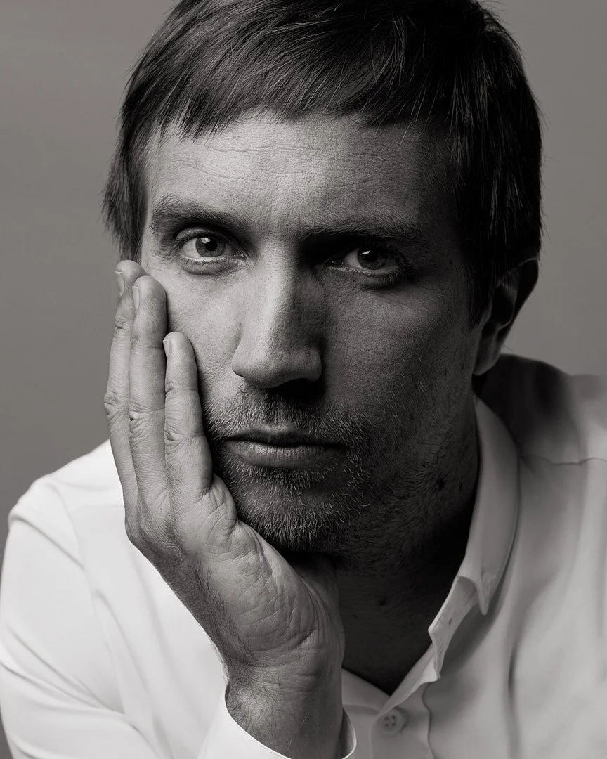 Black and white portrait of musician Gareth Williams