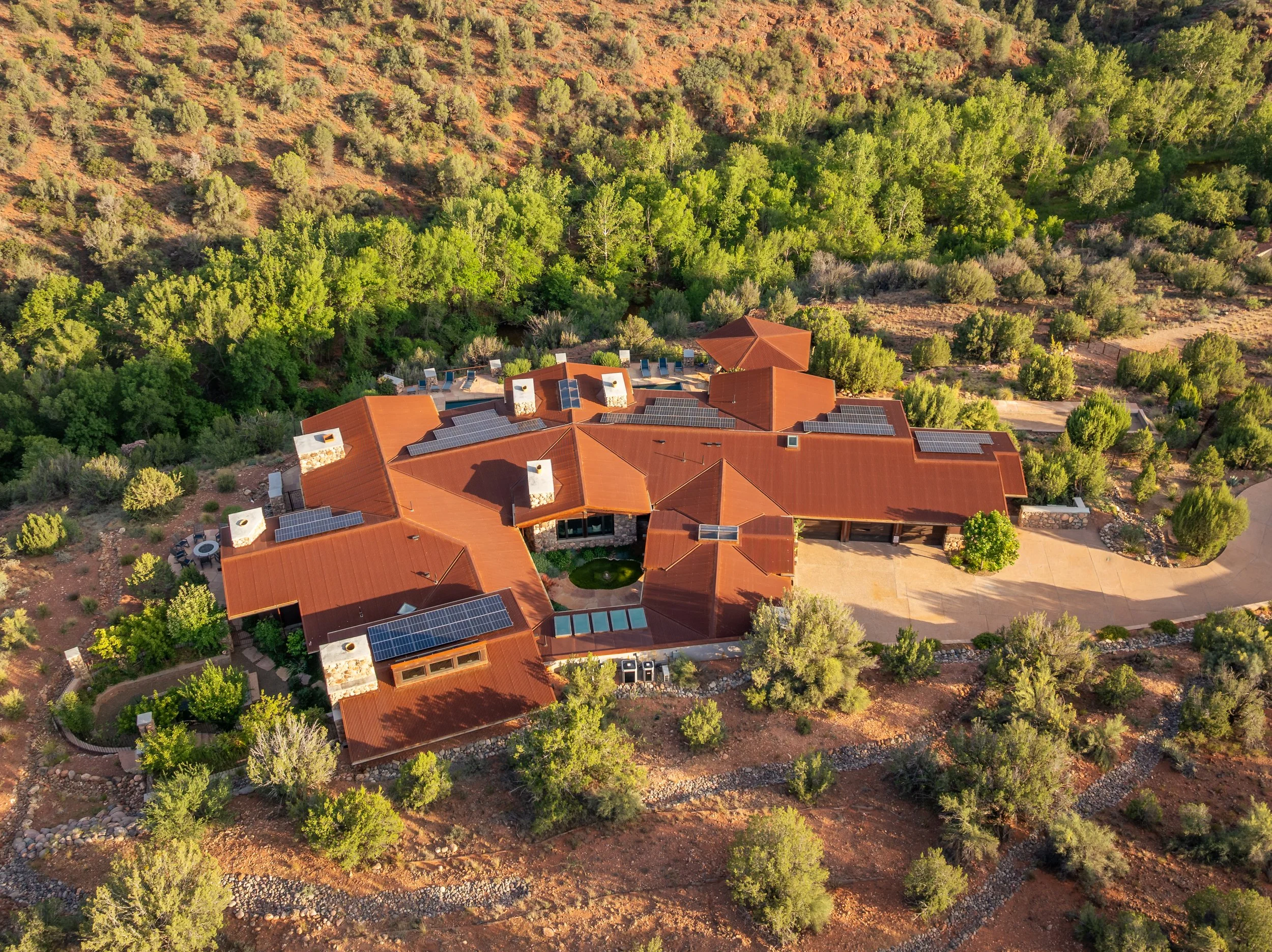 Sedona-Luxury-Desert-Estate-2.jpg