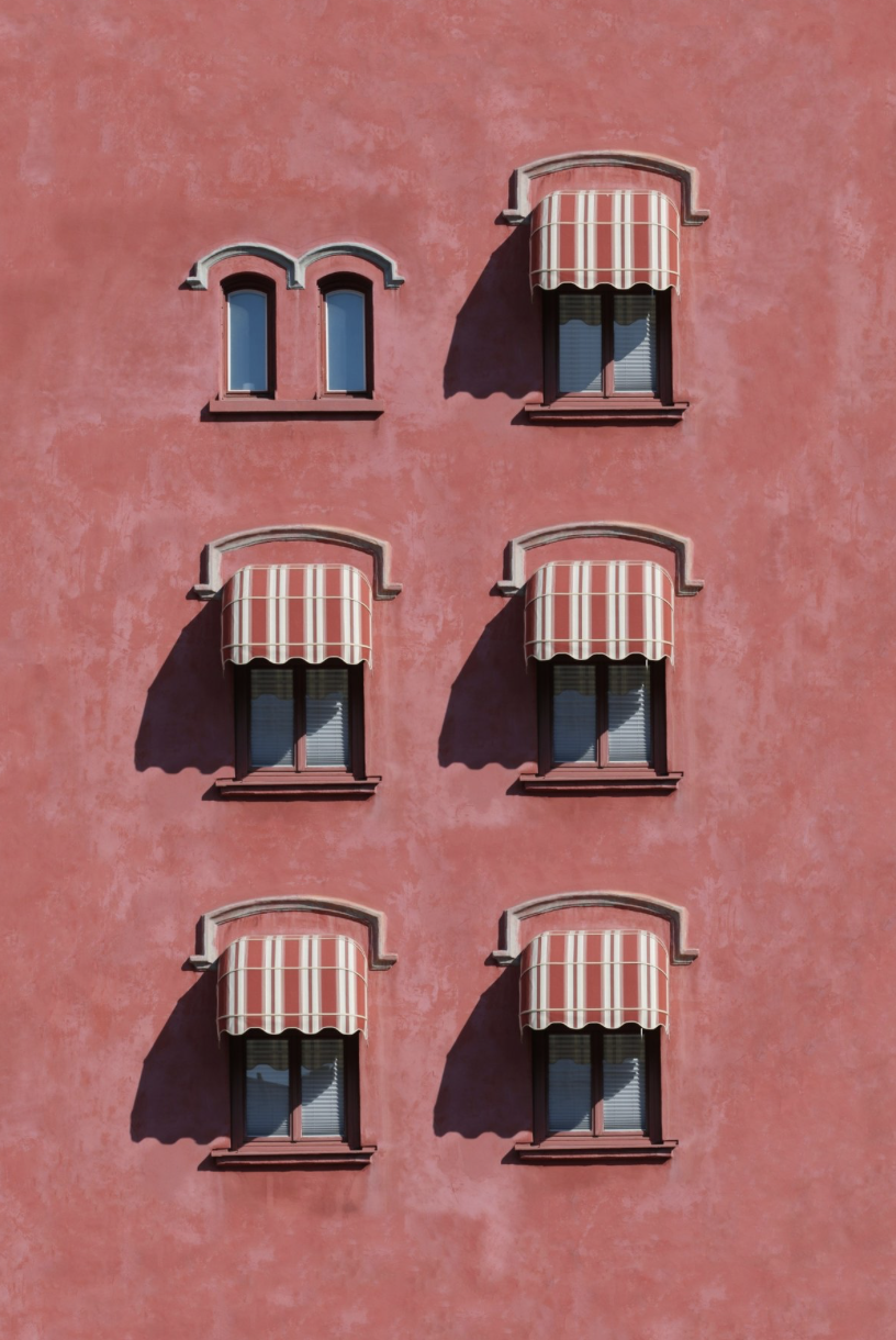 Red wall