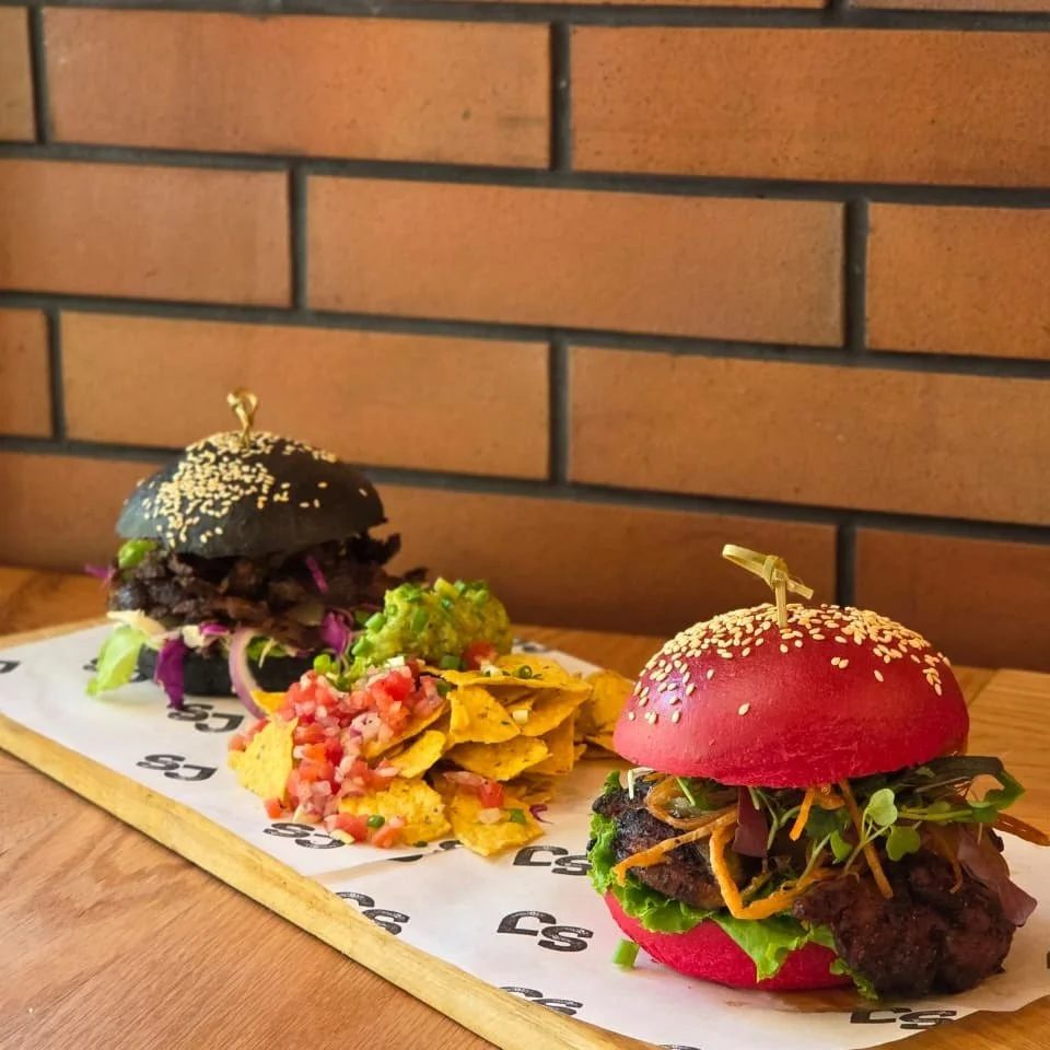 𝐅𝐨𝐫𝐠𝐞𝐭 𝐭𝐡𝐞 𝐜𝐚𝐧𝐝𝐥𝐞𝐬.
𝐁𝐫𝐢𝐧𝐠 𝐭𝐡𝐞 𝐛𝐮𝐫𝐠𝐞𝐫𝐬. 🍔❤️

You go Louisiana.
I&rsquo;ll go Turkish.
We&rsquo;ll fall in love somewhere between the nachos.

Now serving from 𝟏𝟏 𝐅𝐞𝐛𝐫𝐮𝐚𝐫𝐲 at 𝐒𝐦𝐨𝐤𝐞𝐲 𝐉𝐨𝐞 &ndash; @tribec