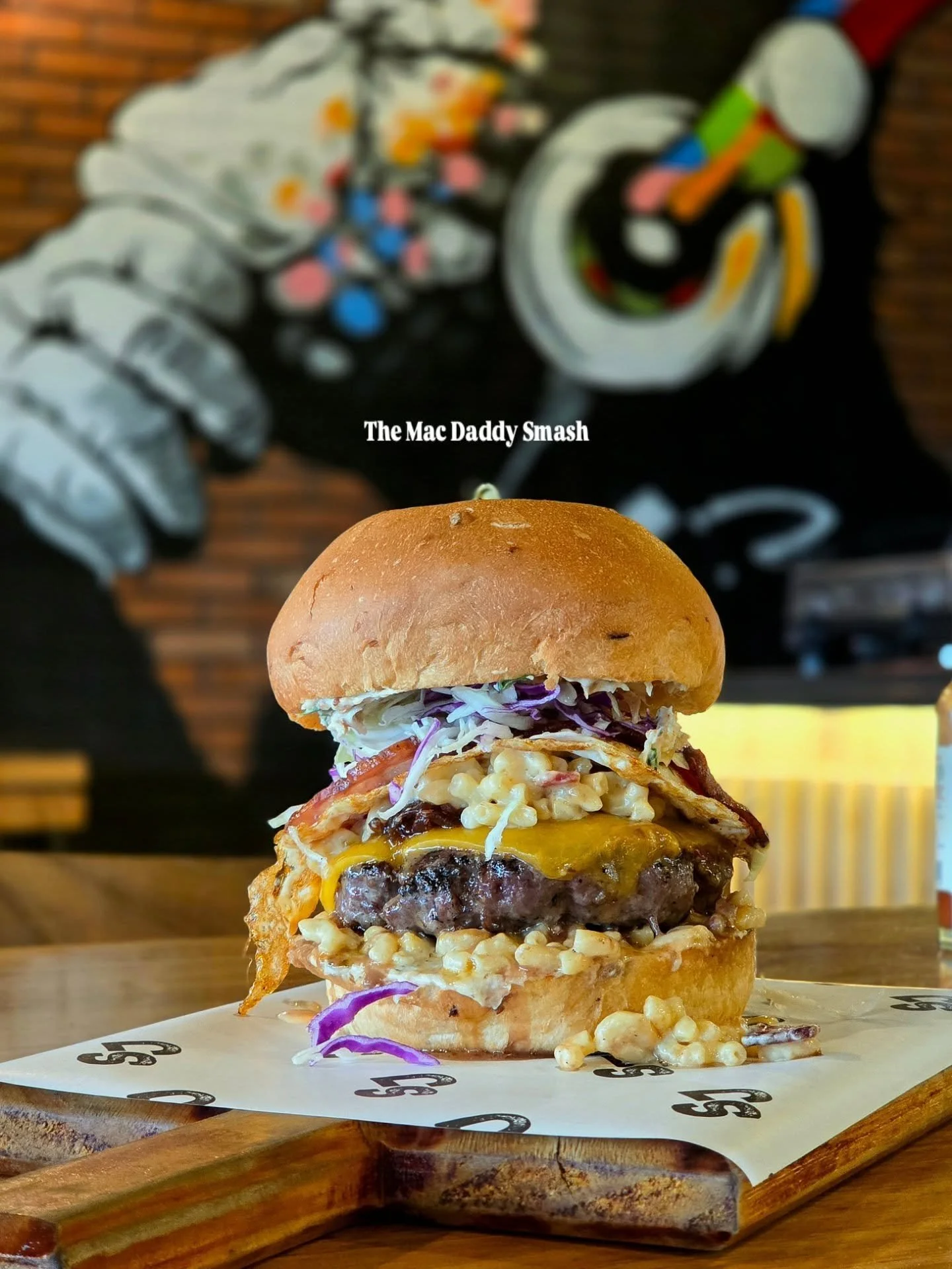 Meet your new obsessions.

🍔 The Mac Daddy Smash - juicy beef patty loaded with creamy mac &amp; cheese, crispy beef bacon, a fried egg &amp; melted cheese 🧀 🤩

🔥 Blazing Joe Bowl - schezwan chicken on mixed rice with crunchy veggies, garlic, pic