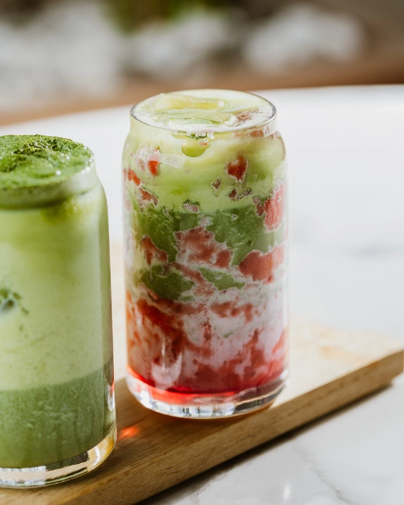 𝐒𝐭𝐫𝐚𝐰𝐛𝐞𝐫𝐫𝐢𝐞𝐬 🤝 𝐌𝐚𝐭𝐜𝐡𝐚

Sweet, creamy, earthy and poured over ice &mdash; our Iced Strawberry Matcha is the kind of obsession that starts with one sip 🍓🍵✨

Sip in, stay awhile 💚

#cafeluxriserva #tribecamall #mauritius