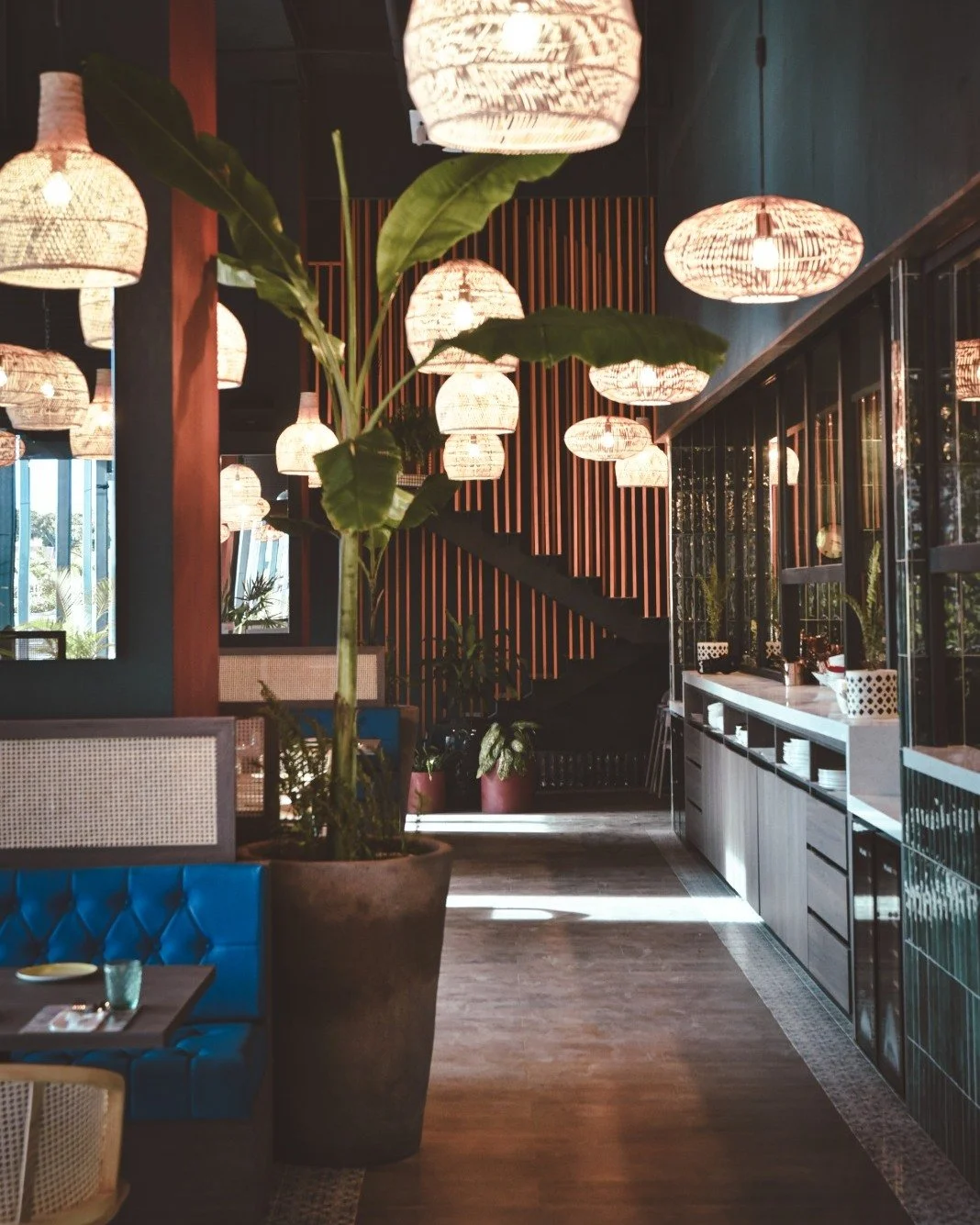 At 𝐑𝐚𝐢𝐧𝐚, the lights glow a little warmer, the chai pours a little slower, and somehow, nobody is ever in a rush to leave.

A place for quick breakfasts, long lunches, late catch-ups, second cups of chai, and plates ordered &ldquo;for the table&