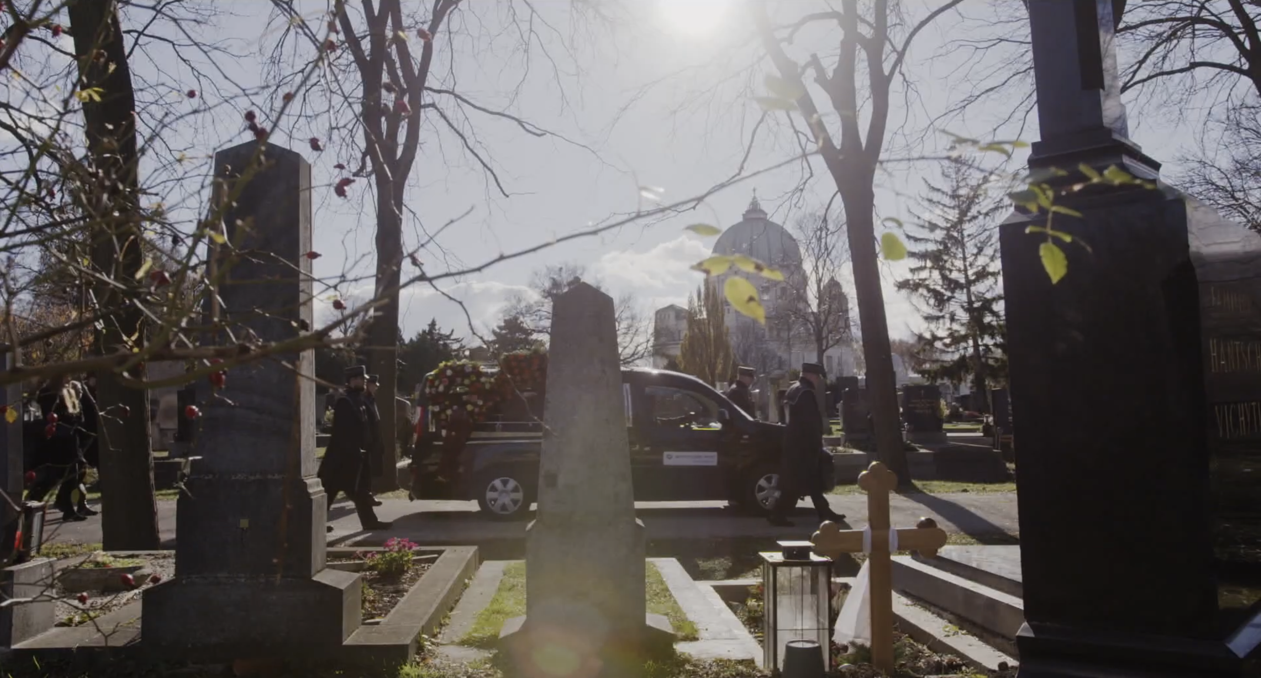 Sterben_für_Anfänger_7_Friedhof.png