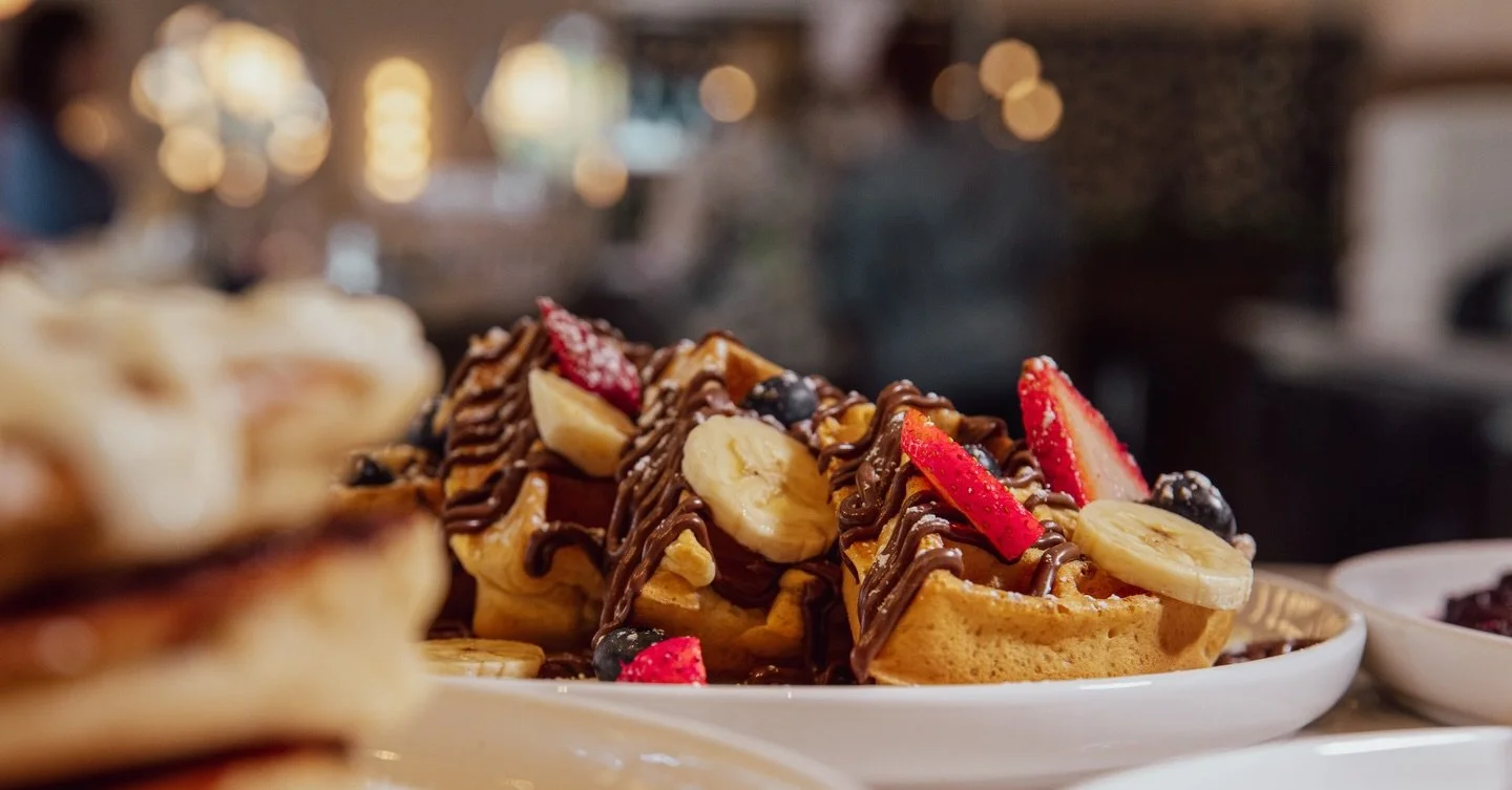 Start your morning off right at Lake Orion Brunch ☀️🥞

From fresh coffee and fluffy pancakes to decadent French toast and savory brunch favorites, we&rsquo;ve got everything you need to turn an ordinary morning into something special.

The only thin