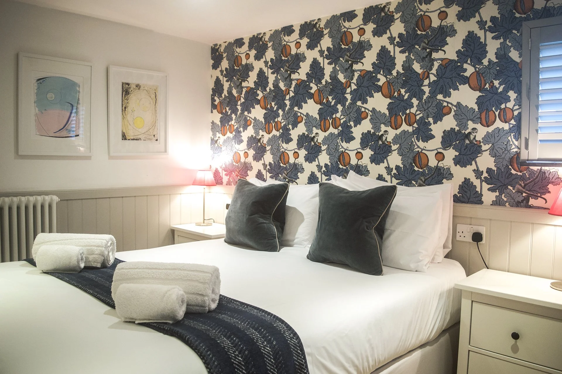 room9_bed1.jpg