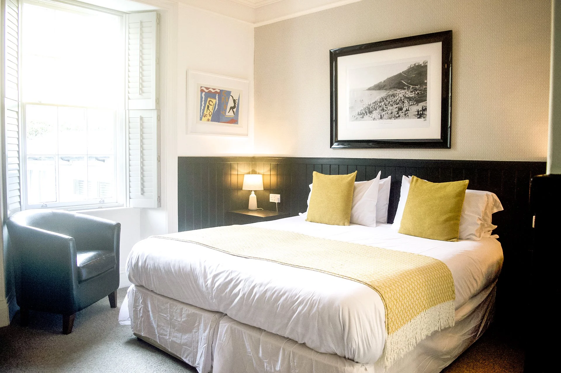 room5_bed.jpg
