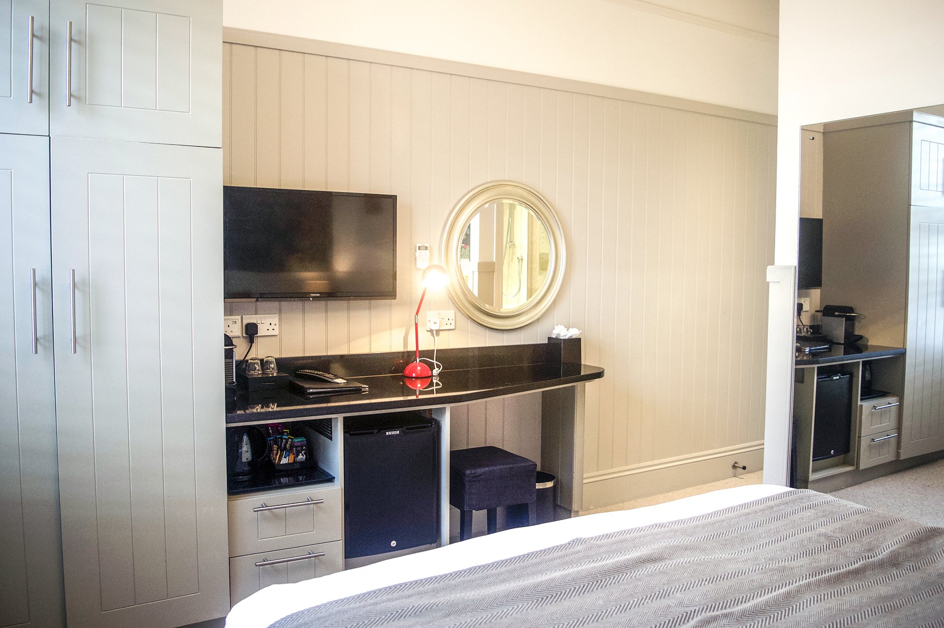 room4_room.jpg
