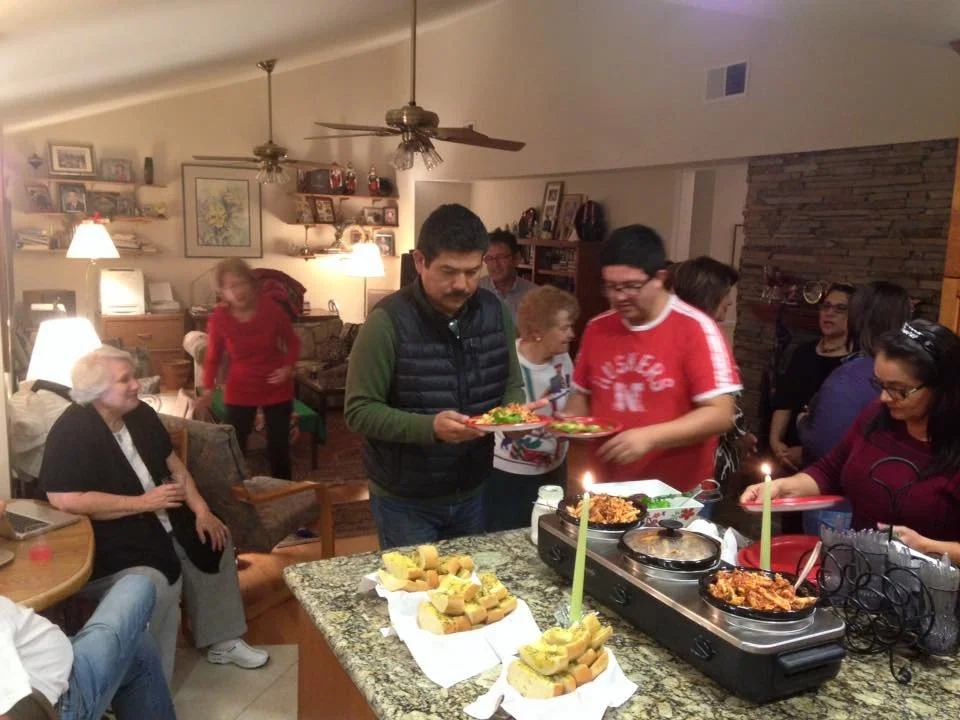 Caborca visitors at Riverside Mission Inn 3.jpg