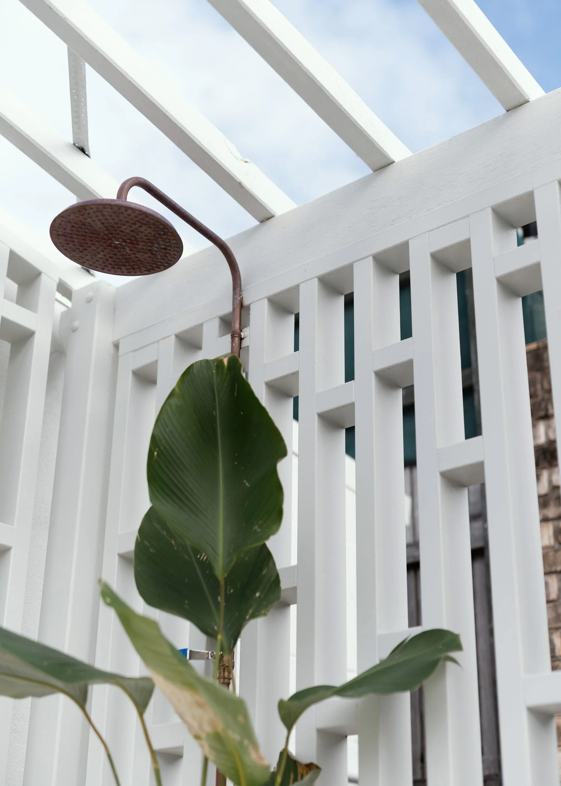 brisbane-interior-design-scarborough-outdoor-03.jpg