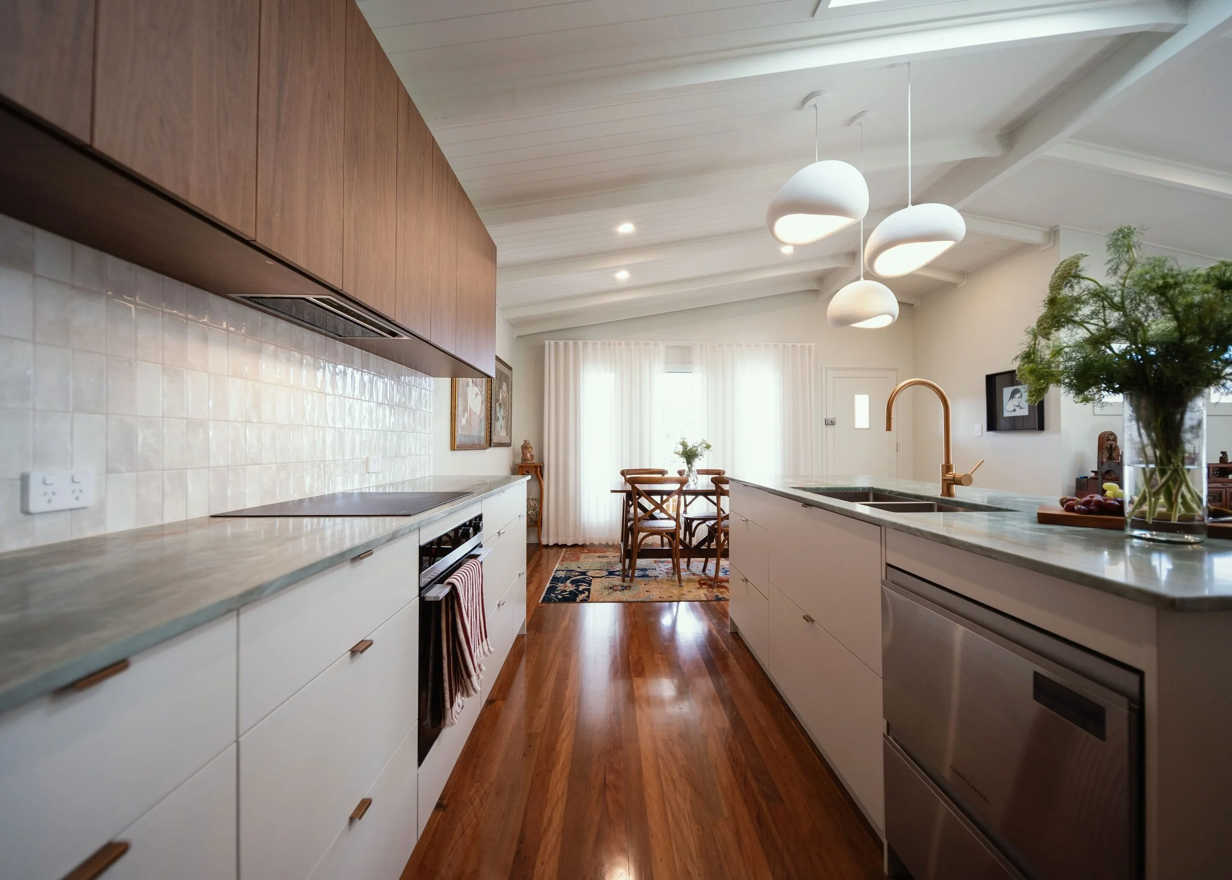 brisbane-interior-design-scarborough-kitchen-02.jpg