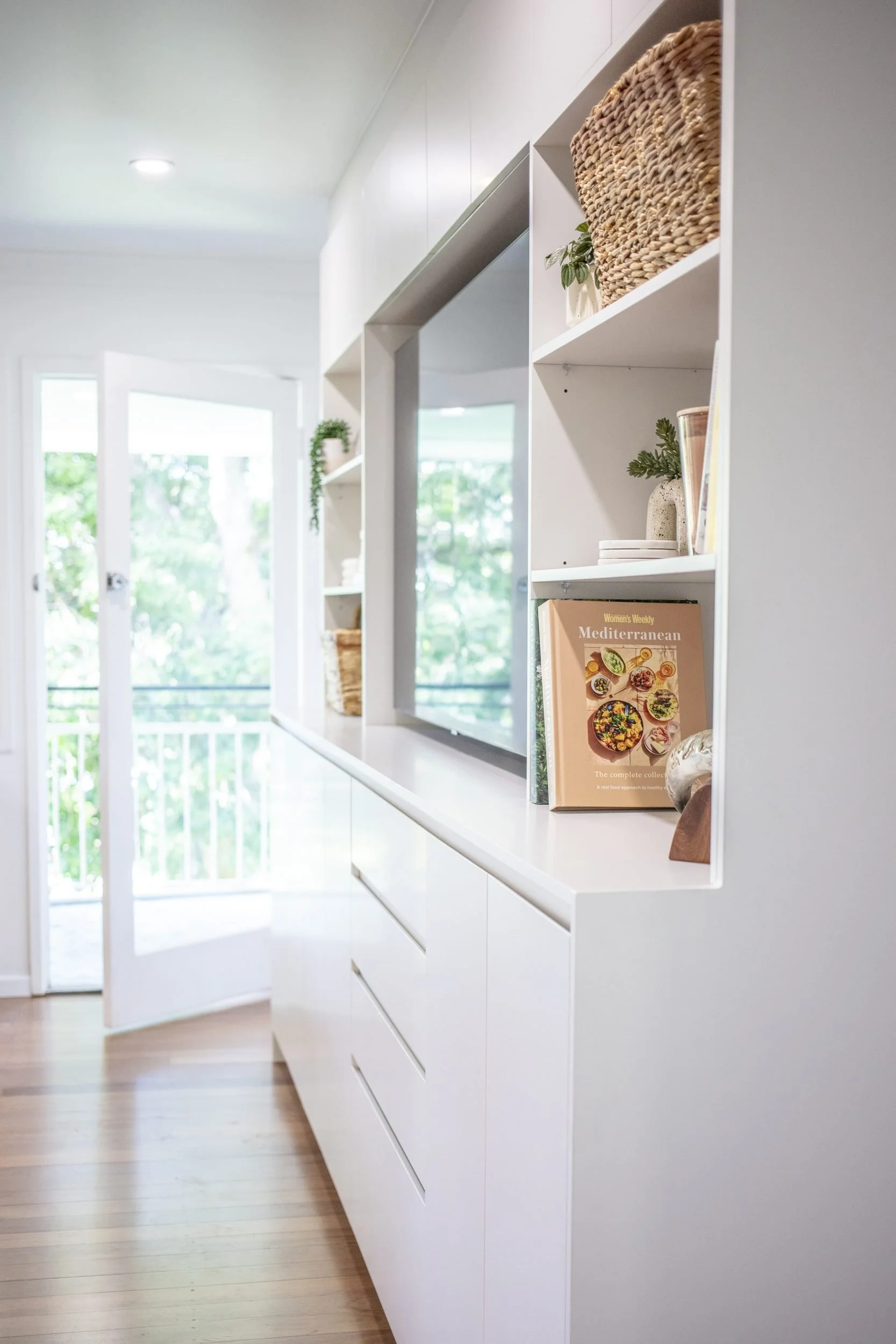 brisbane-interior-design-toowong-residence-bedroom-03.jpg