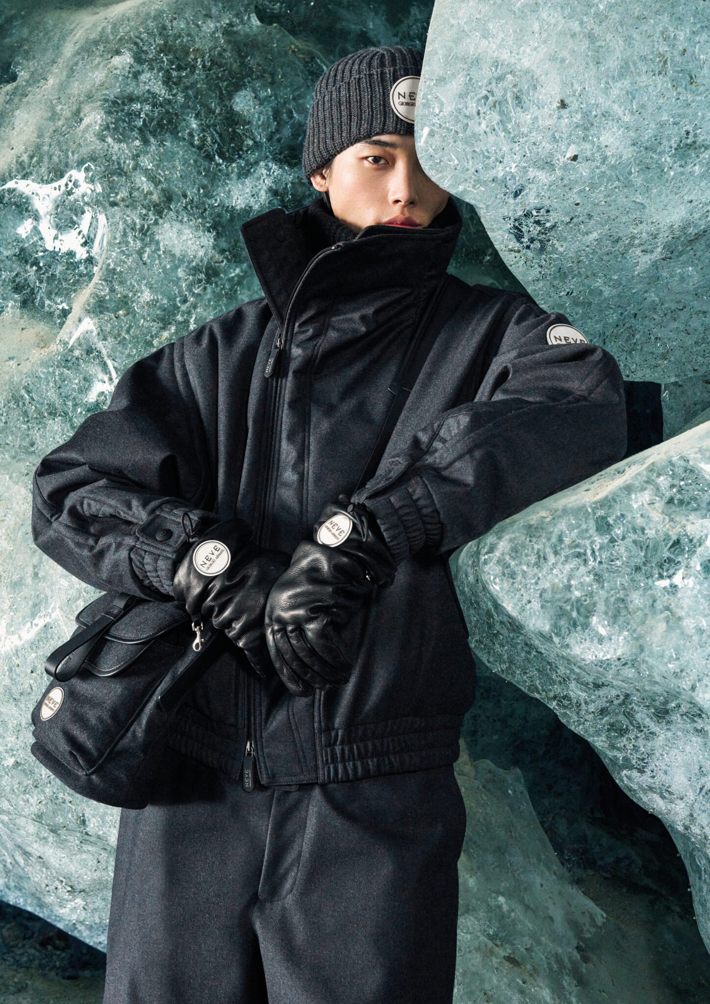Armani_Neve_25_10.jpg
