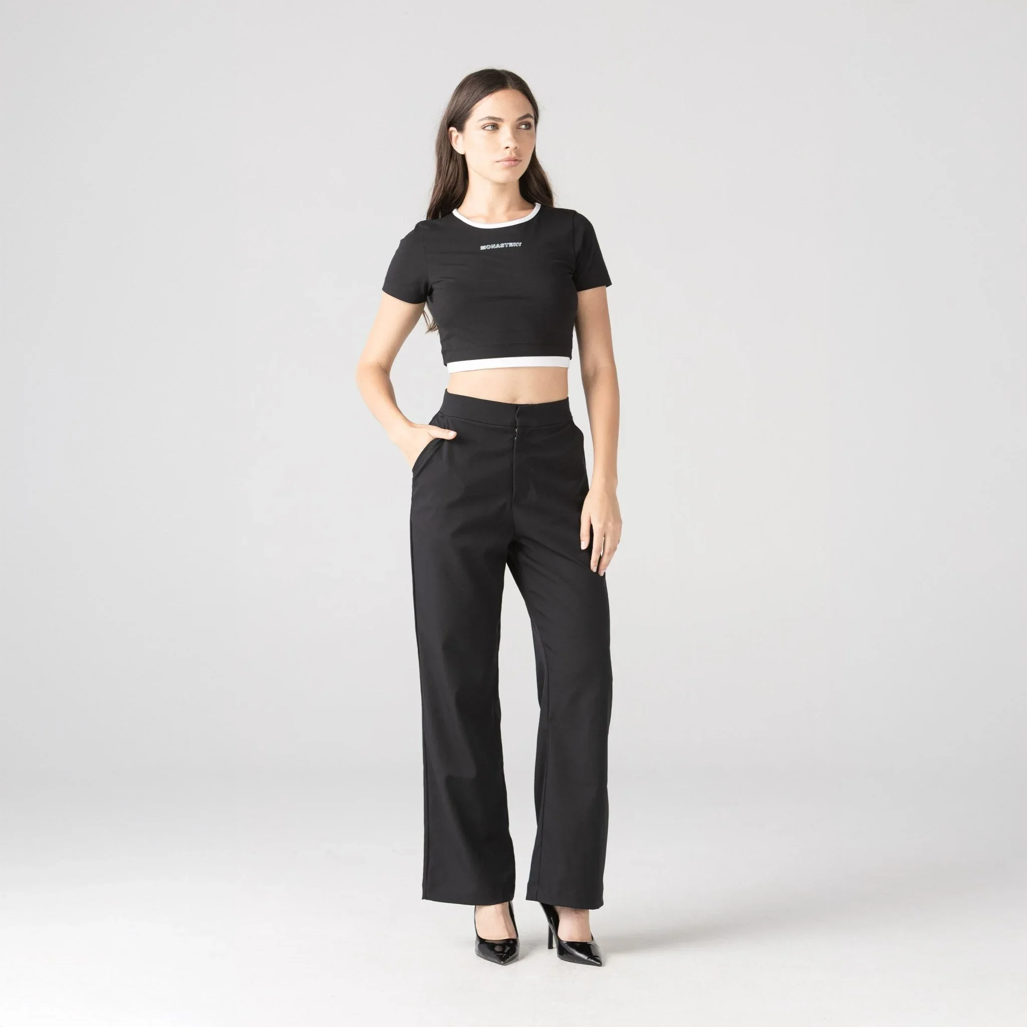 aitana-crop-top-women-black-9569588.webp