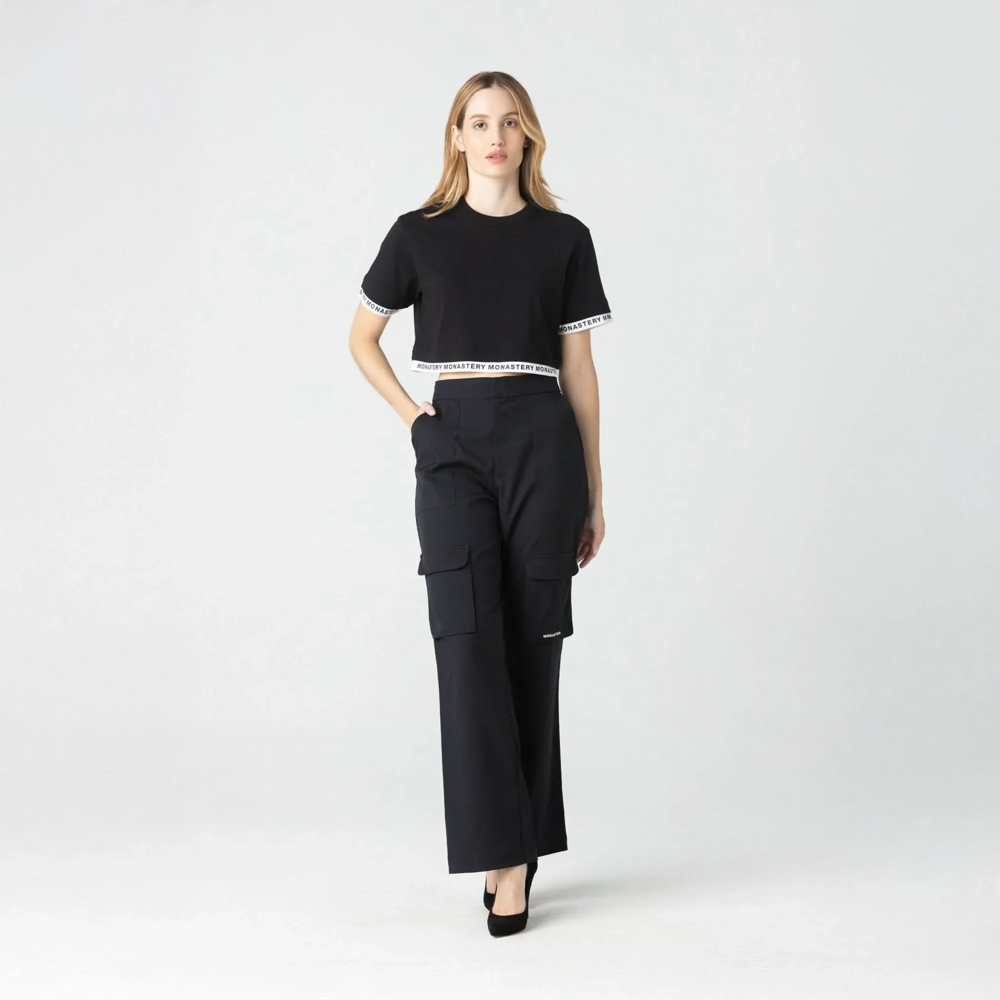tizoc-crop-top-women-black-4505871.webp