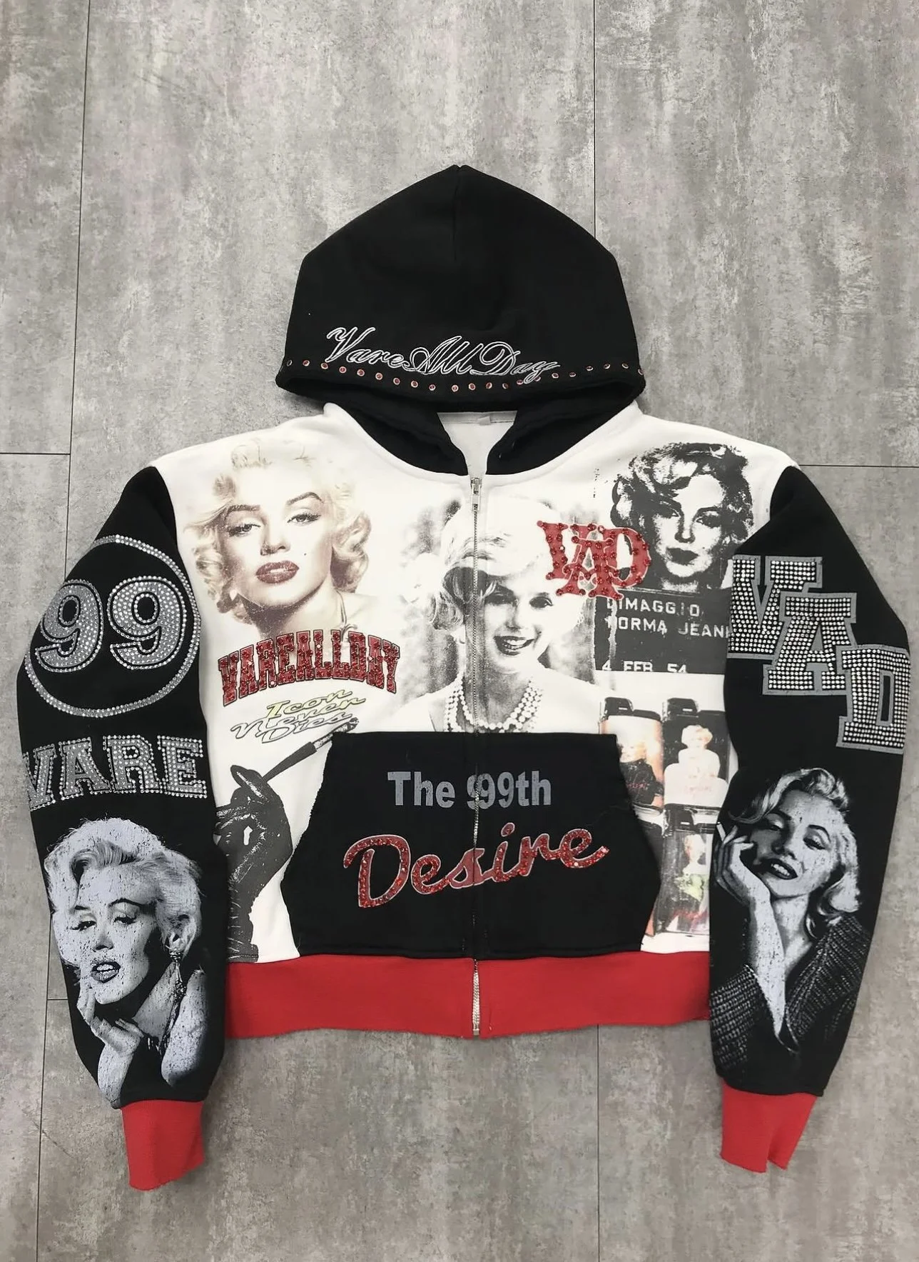 VARE HOODIE MARILYN