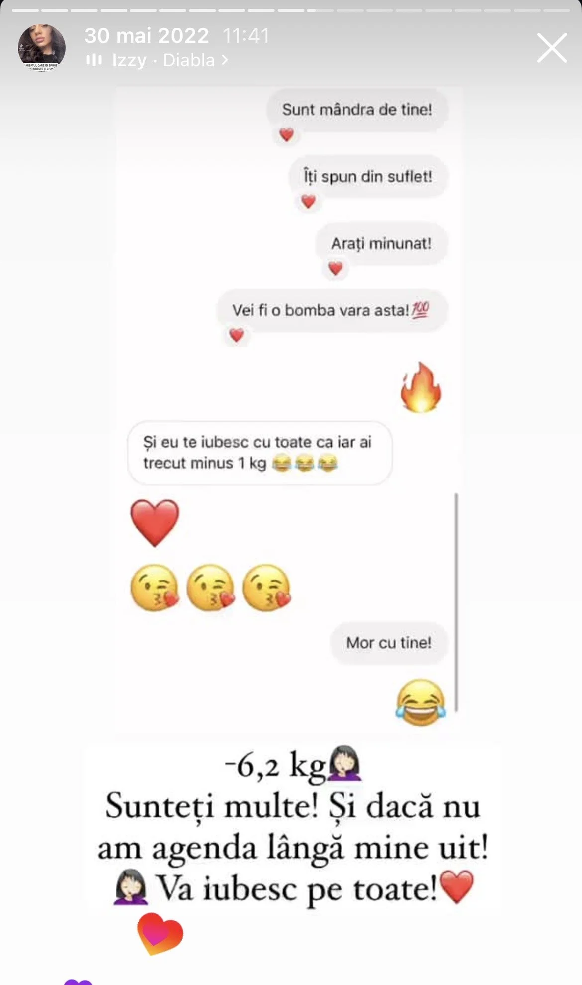 A screenshot of a congratulatory message in Romanian celebrating weight loss of 6.2 kg, with affectionate emojis, and a motivational message at the bottom.